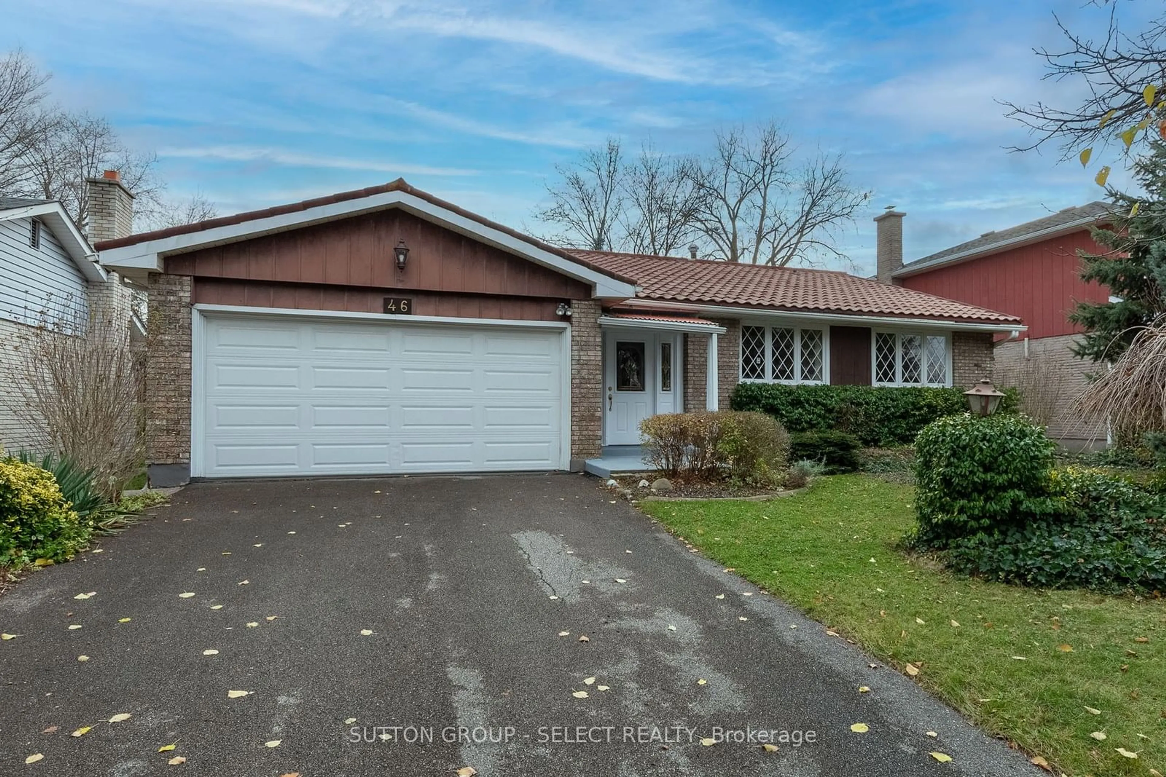 Frontside or backside of a home, the street view for 46 Annadale Dr, London Ontario N6G 2B7