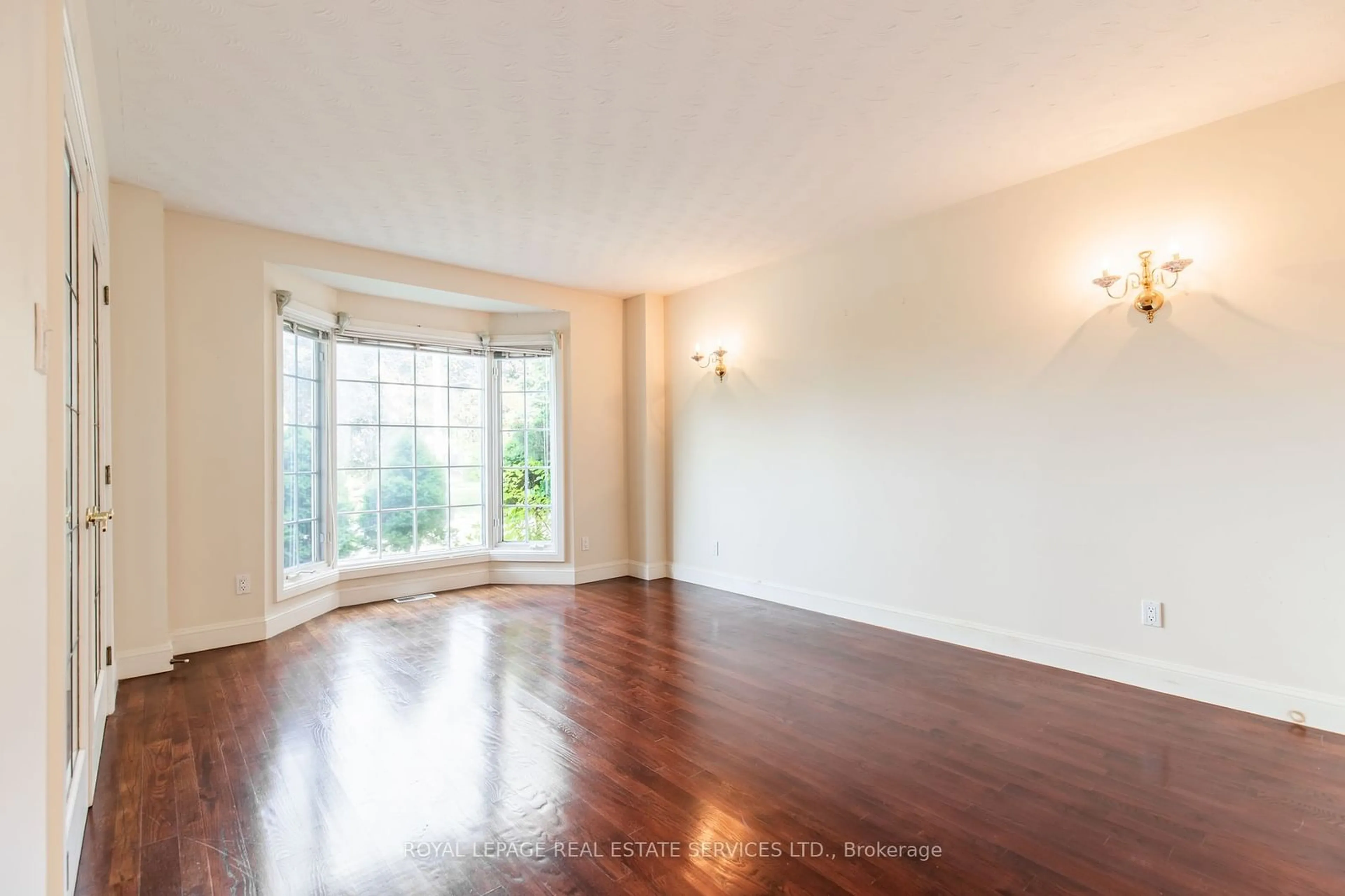 A pic of a room, wood floors for 57 Orr Cres, Hamilton Ontario L8G 5C5