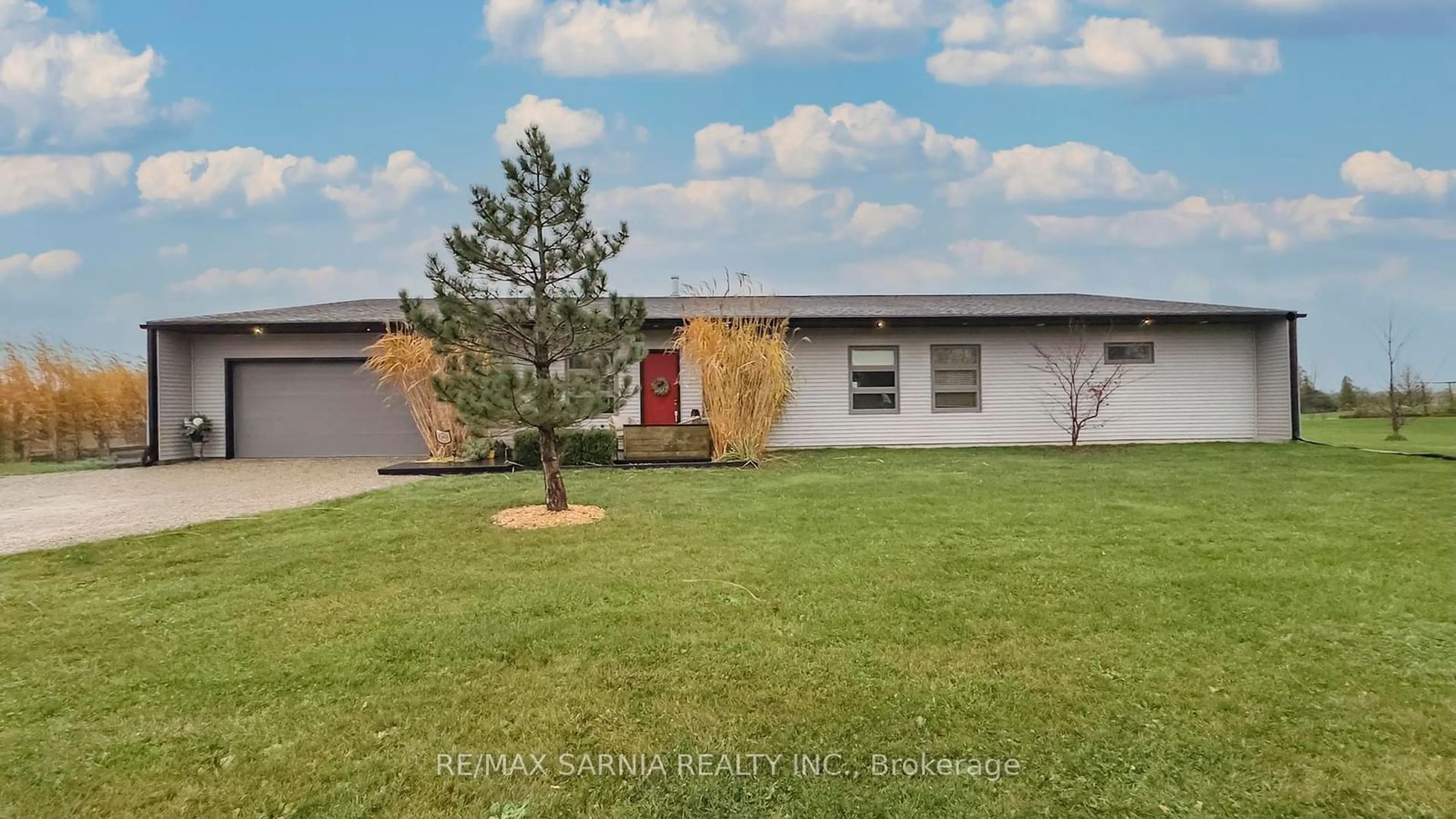 Frontside or backside of a home, the fenced backyard for 8539 VANCE Dr, Lambton Shores Ontario N0N 1J7