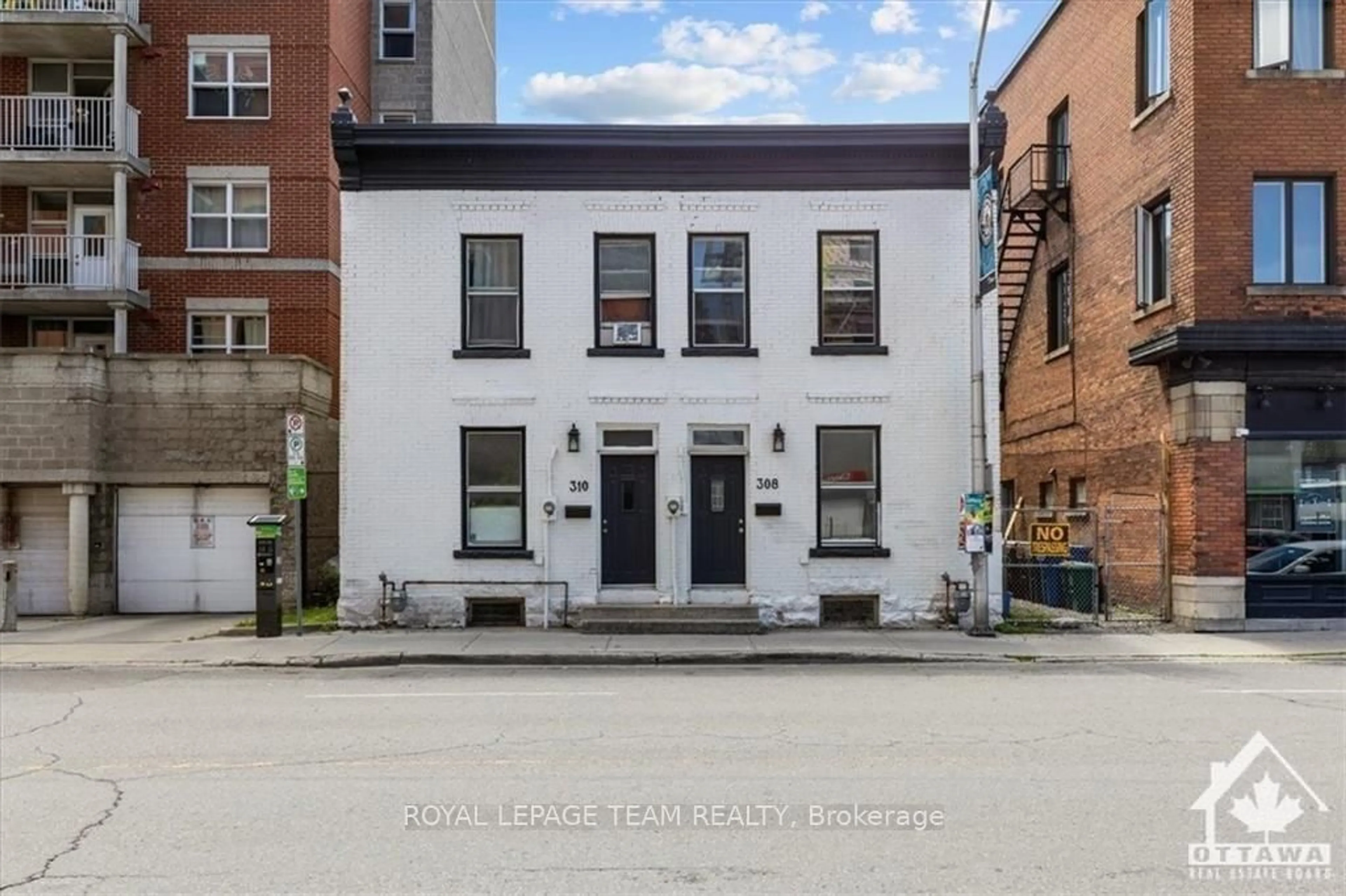 A pic from exterior of the house or condo, the front or back of building for 308-310 CUMBERLAND St, Lower Town - Sandy Hill Ontario K1N 7H9