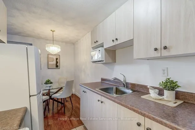 Additional property image - 81 CHARLTON Ave Unit 201