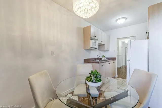 Additional property image - 81 CHARLTON Ave Unit 201