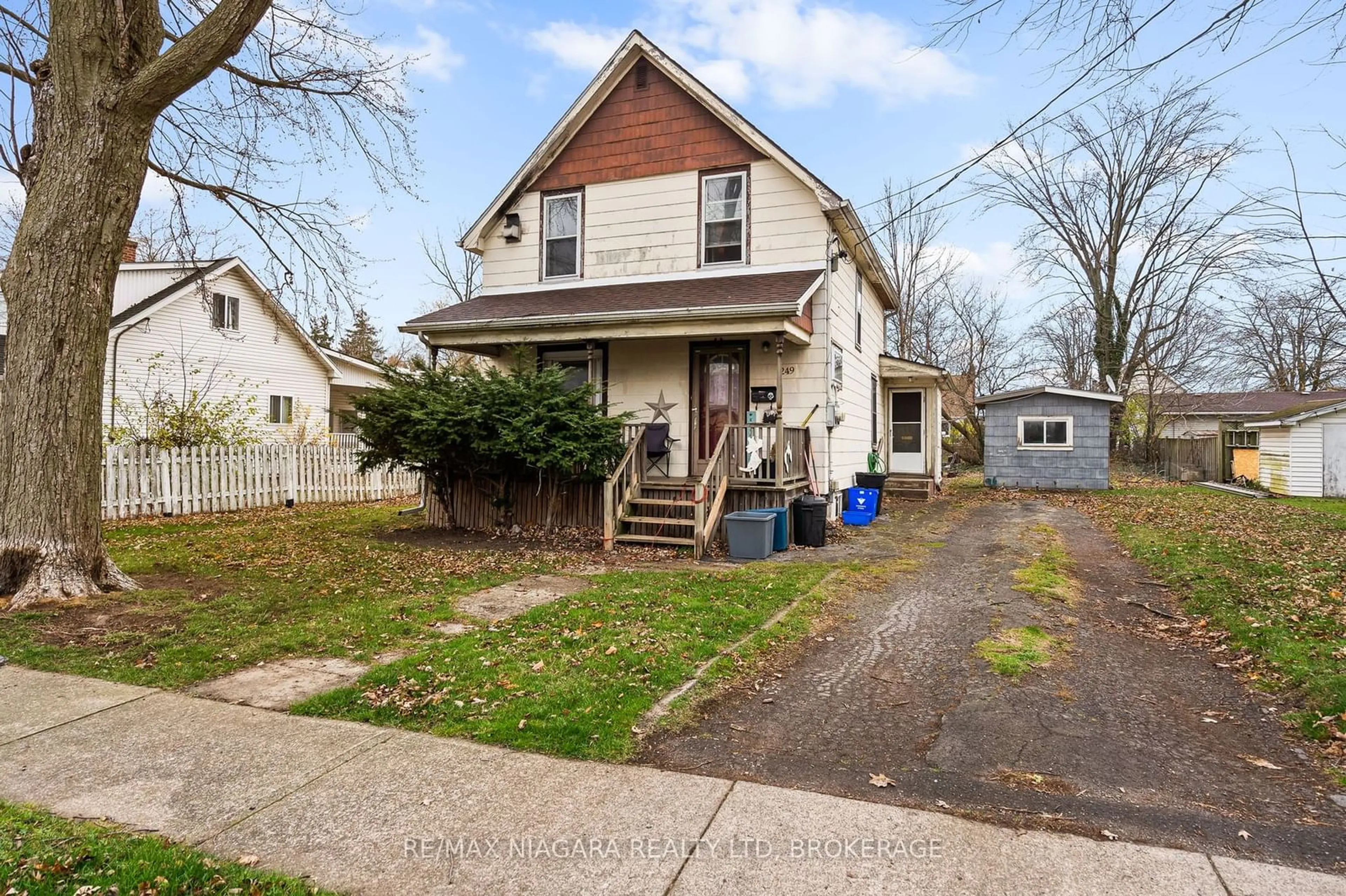 Frontside or backside of a home, the street view for 249 Mellanby Ave, Port Colborne Ontario L3K 2M2