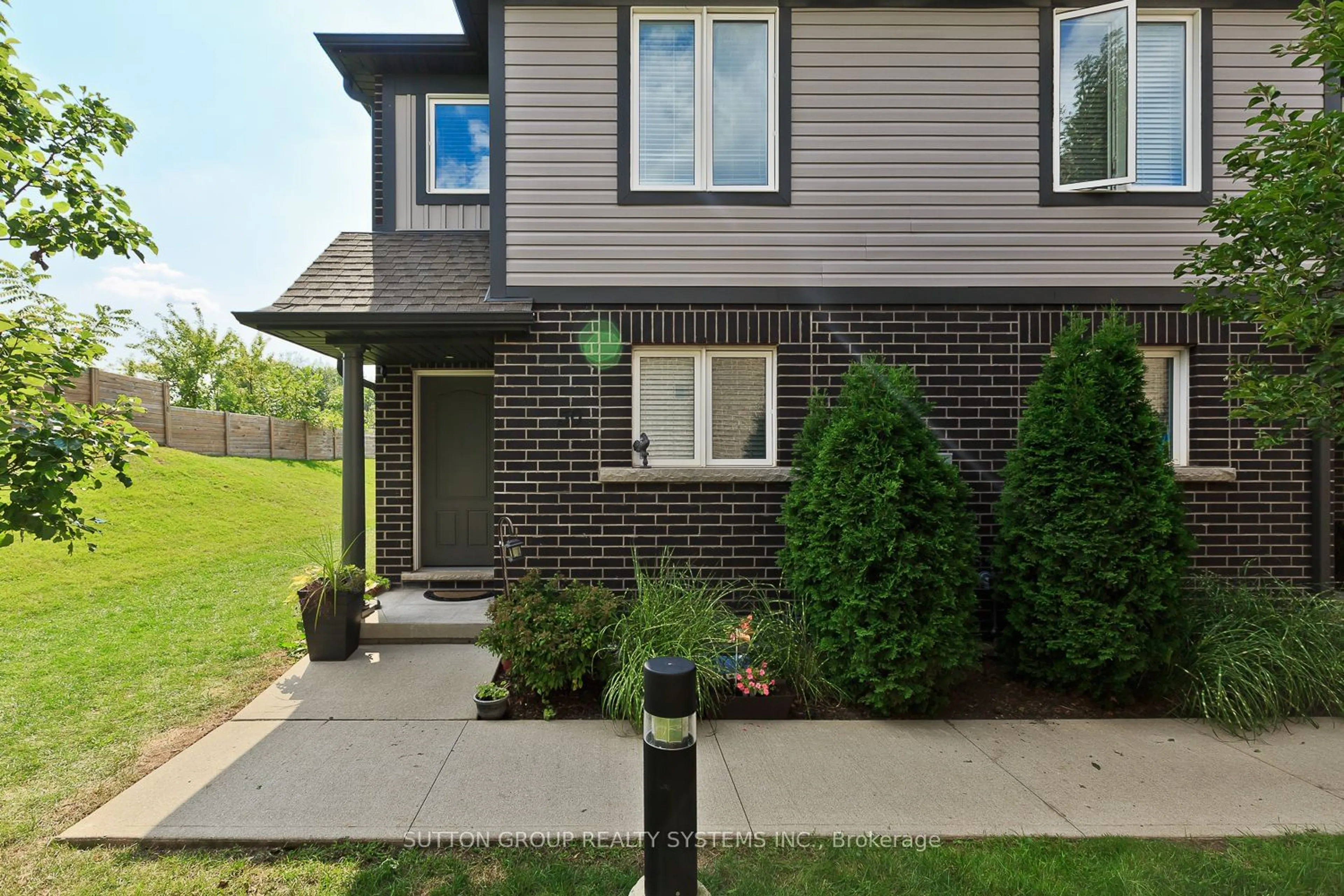 A pic from exterior of the house or condo, cottage for 7768 Ascot Circ #50, Niagara Falls Ontario L2H 3P9