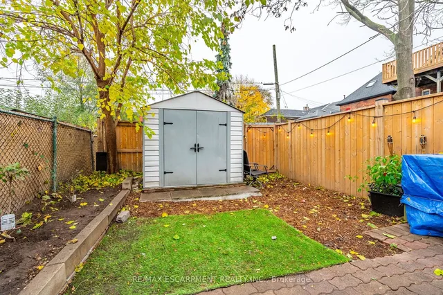 Additional property image - 166 Catharine St