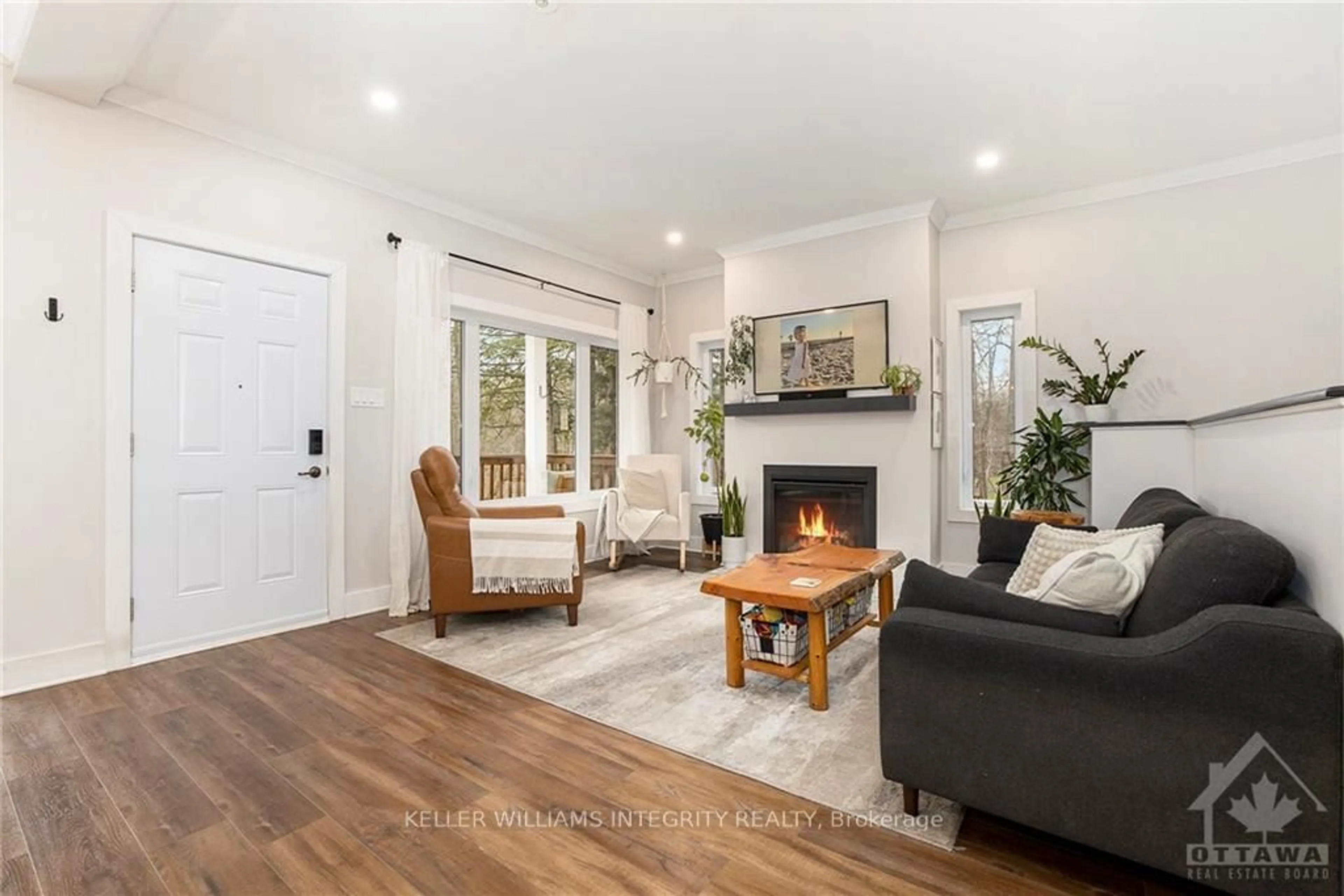 Living room, wood floors for 734 POWERS Rd, Tay Valley Ontario K7H 3C5