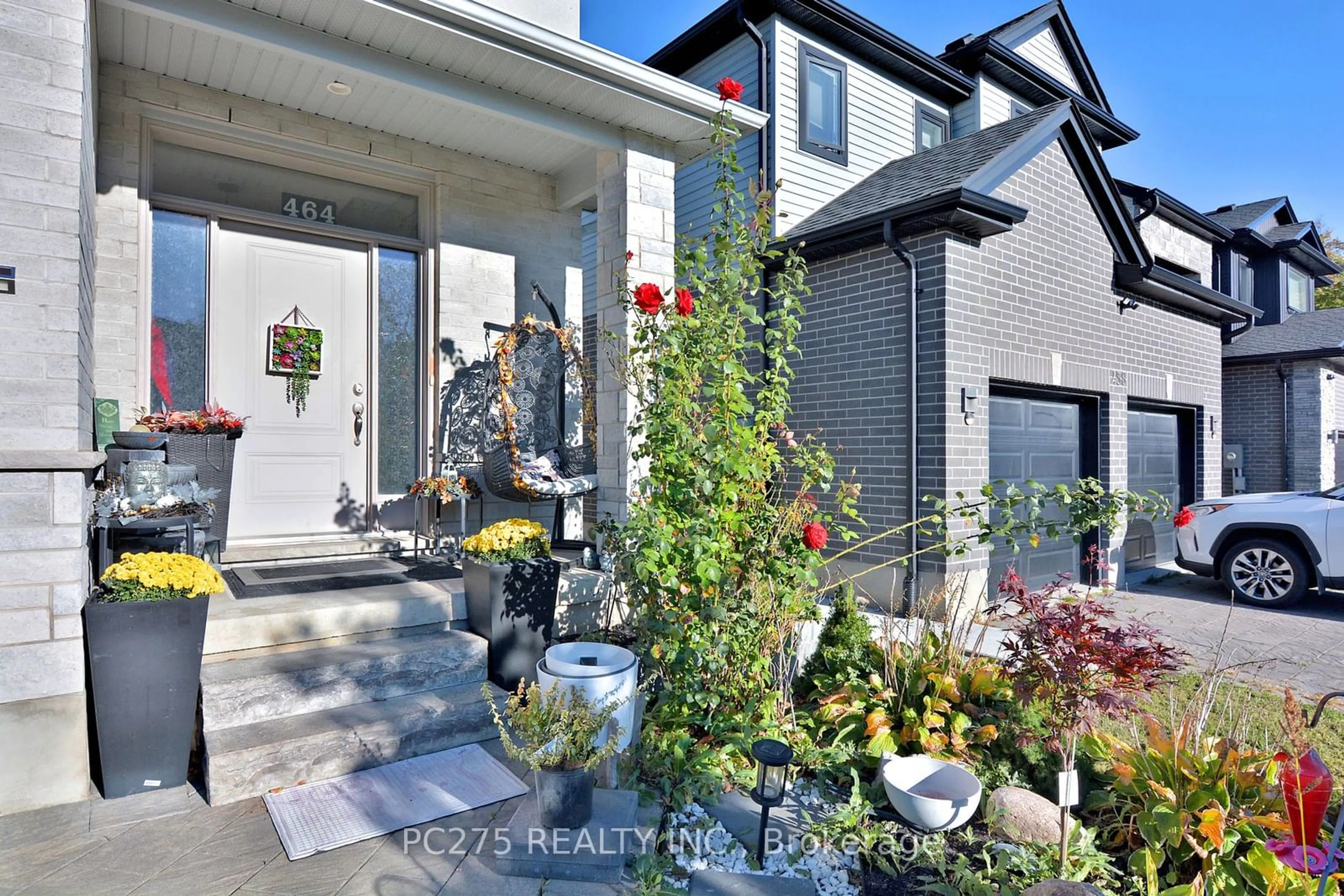 Indoor entryway, cement floor for 464 Jessica Way Rd, London Ontario N6H 5L4