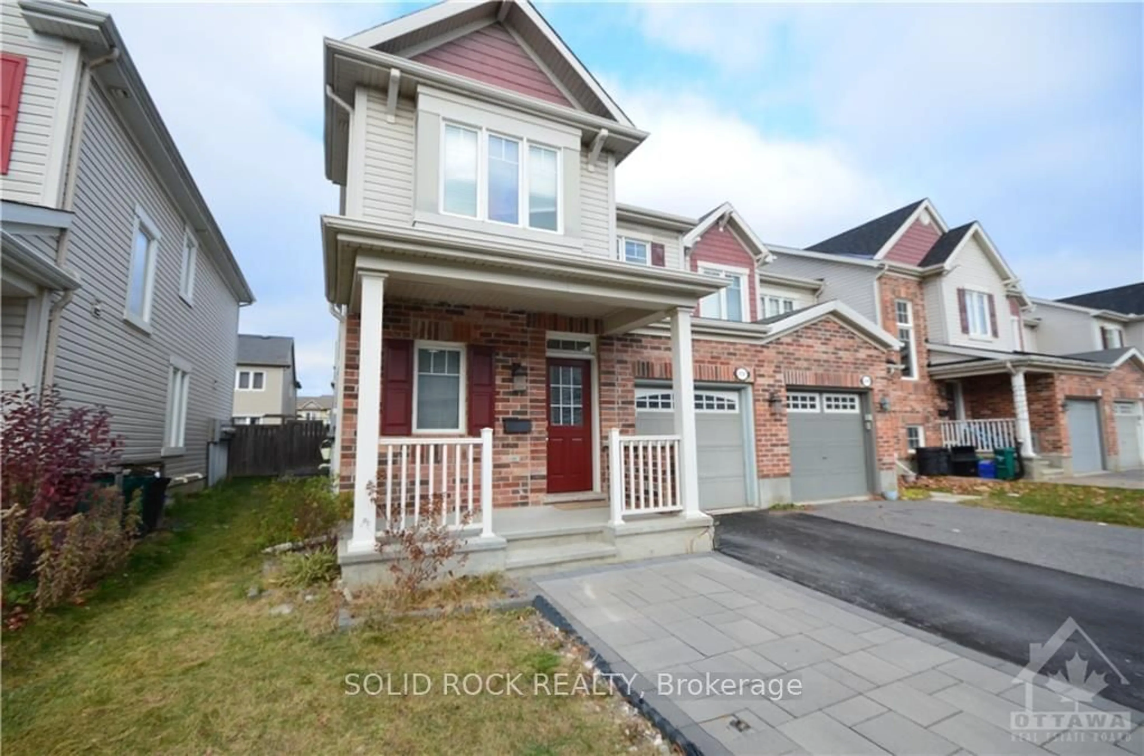 A pic from exterior of the house or condo, the street view for 3121 BURRITTS RAPIDS Pl, Barrhaven Ontario K2J 0S8