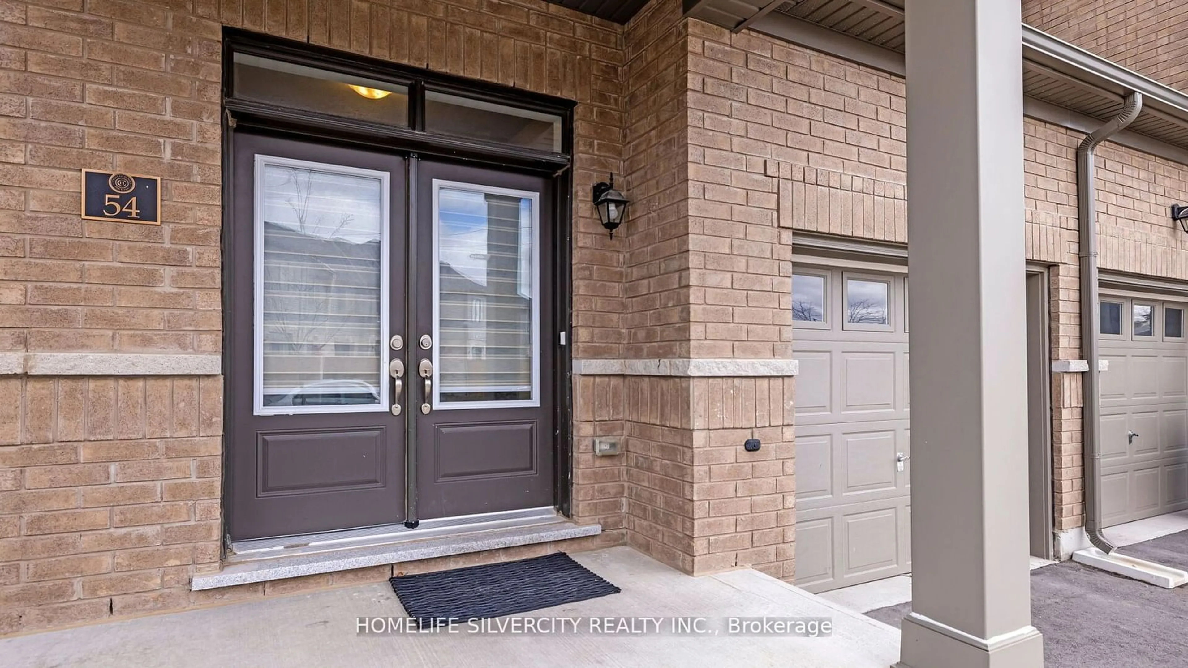 Indoor entryway, cement floor for 166 Deerpath Dr #54, Guelph Ontario N1K 1W6