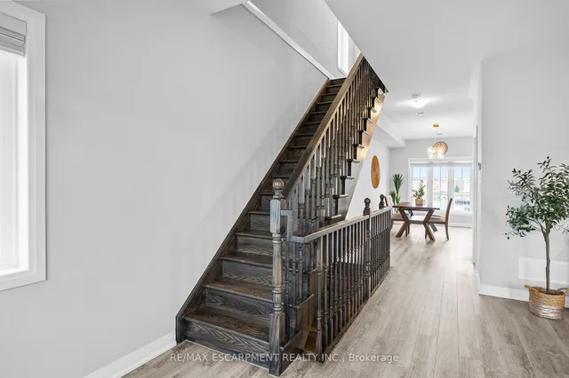Additional property image - 271 Dalgleish Tr