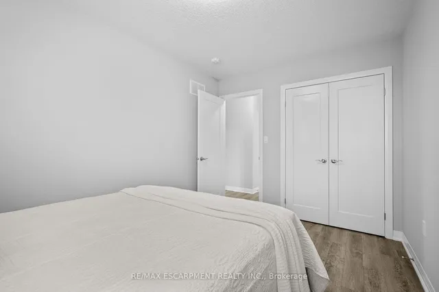 Additional property image - 271 Dalgleish Tr