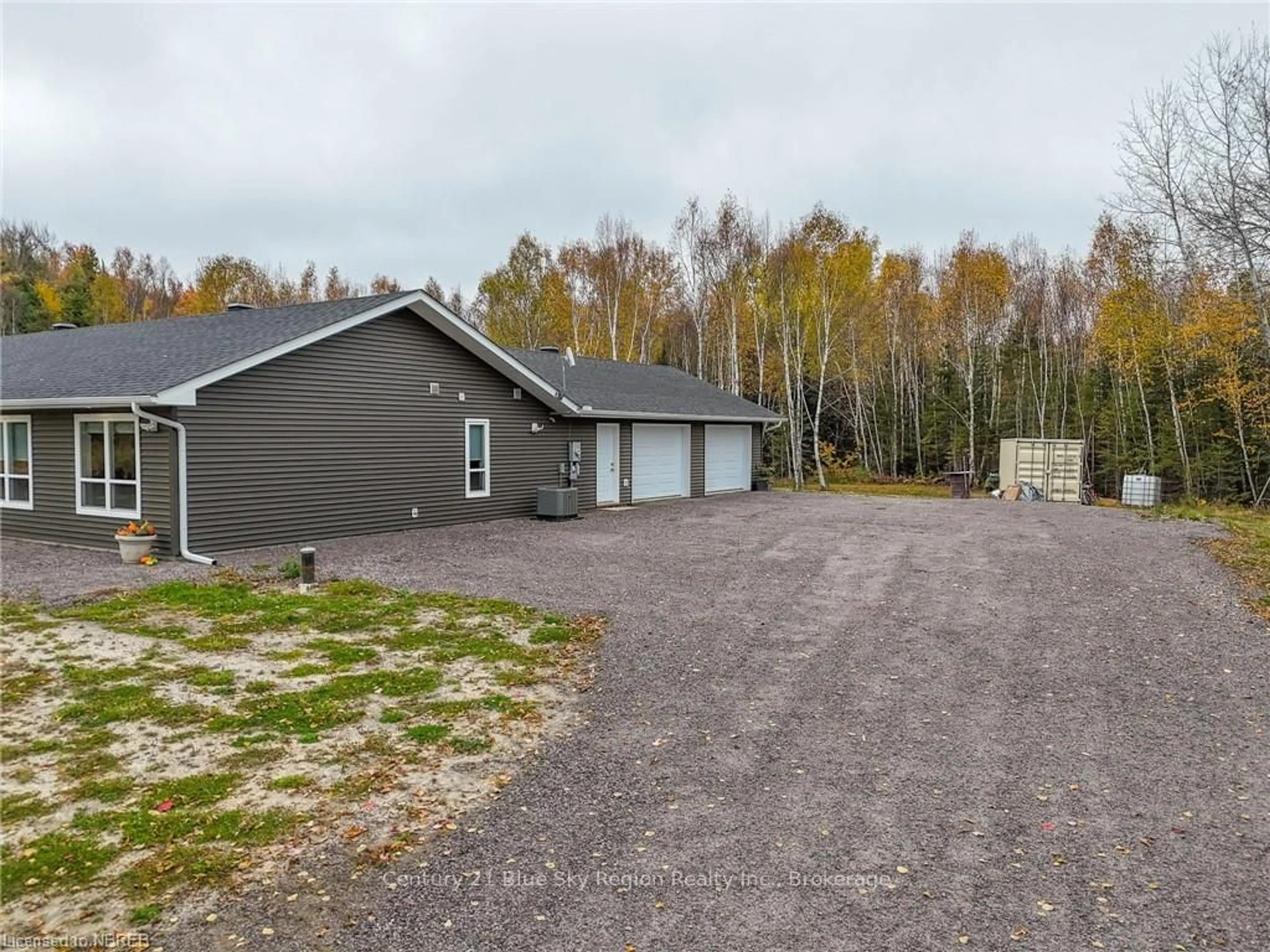 A pic from exterior of the house or condo, cottage for 1040 DEVELOPMENT Rd, Bonfield Ontario P0H 1E0