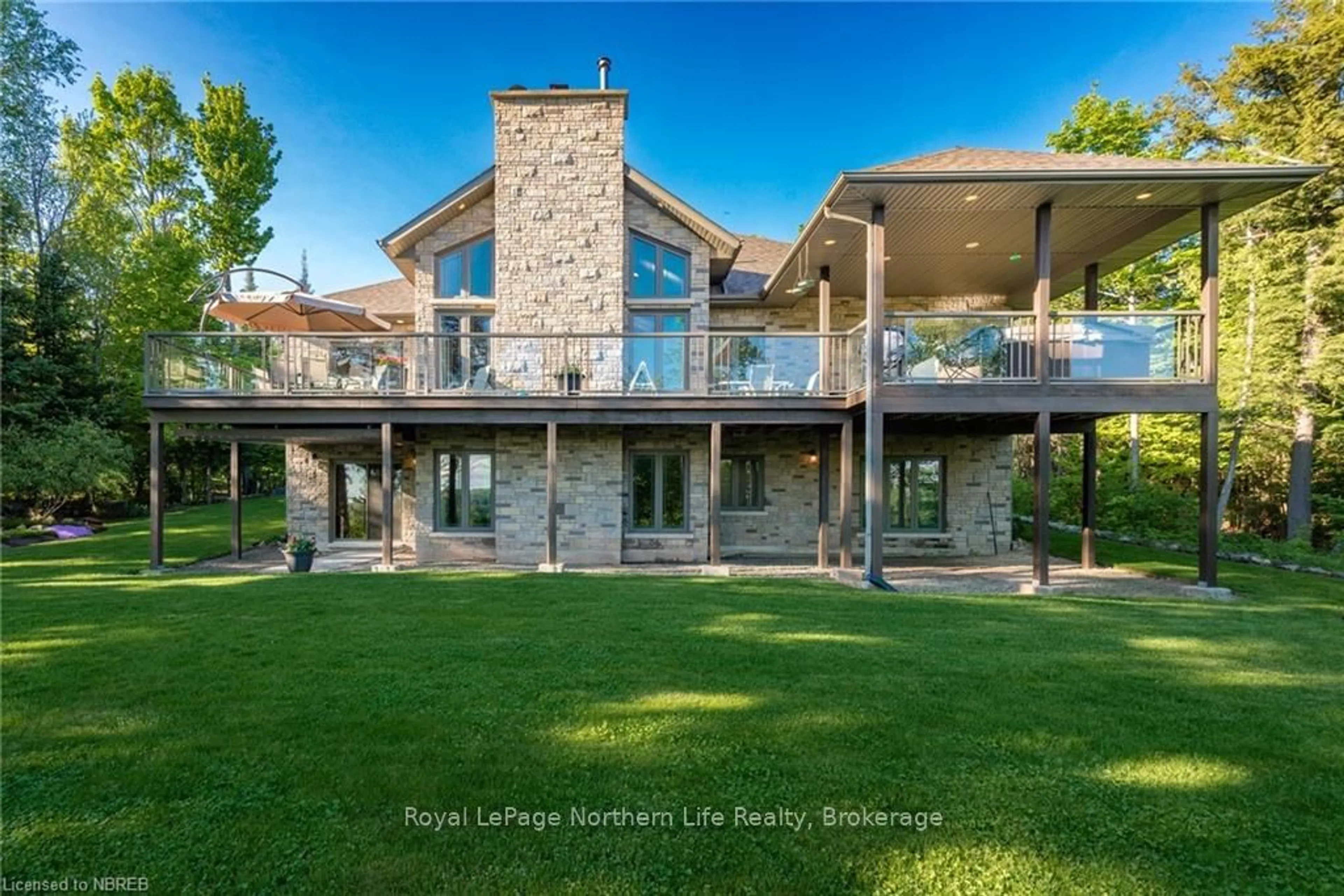 Frontside or backside of a home, cottage for 696 ANITA Ave, North Bay Ontario P1C 0A7