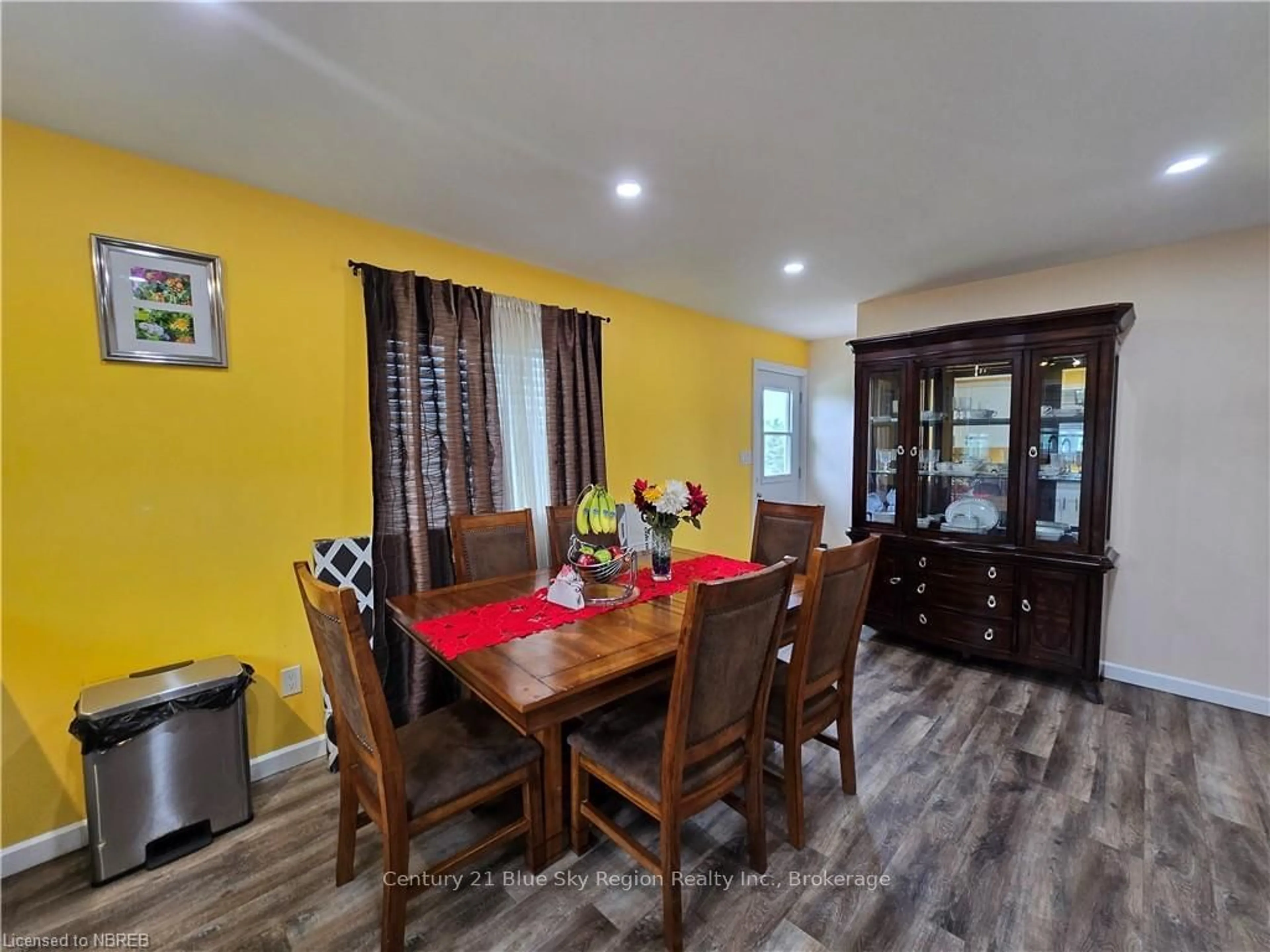 Dining room, wood floors, cottage for 21 C TROTTIER Rd, Nipissing Ontario P0H 1R0