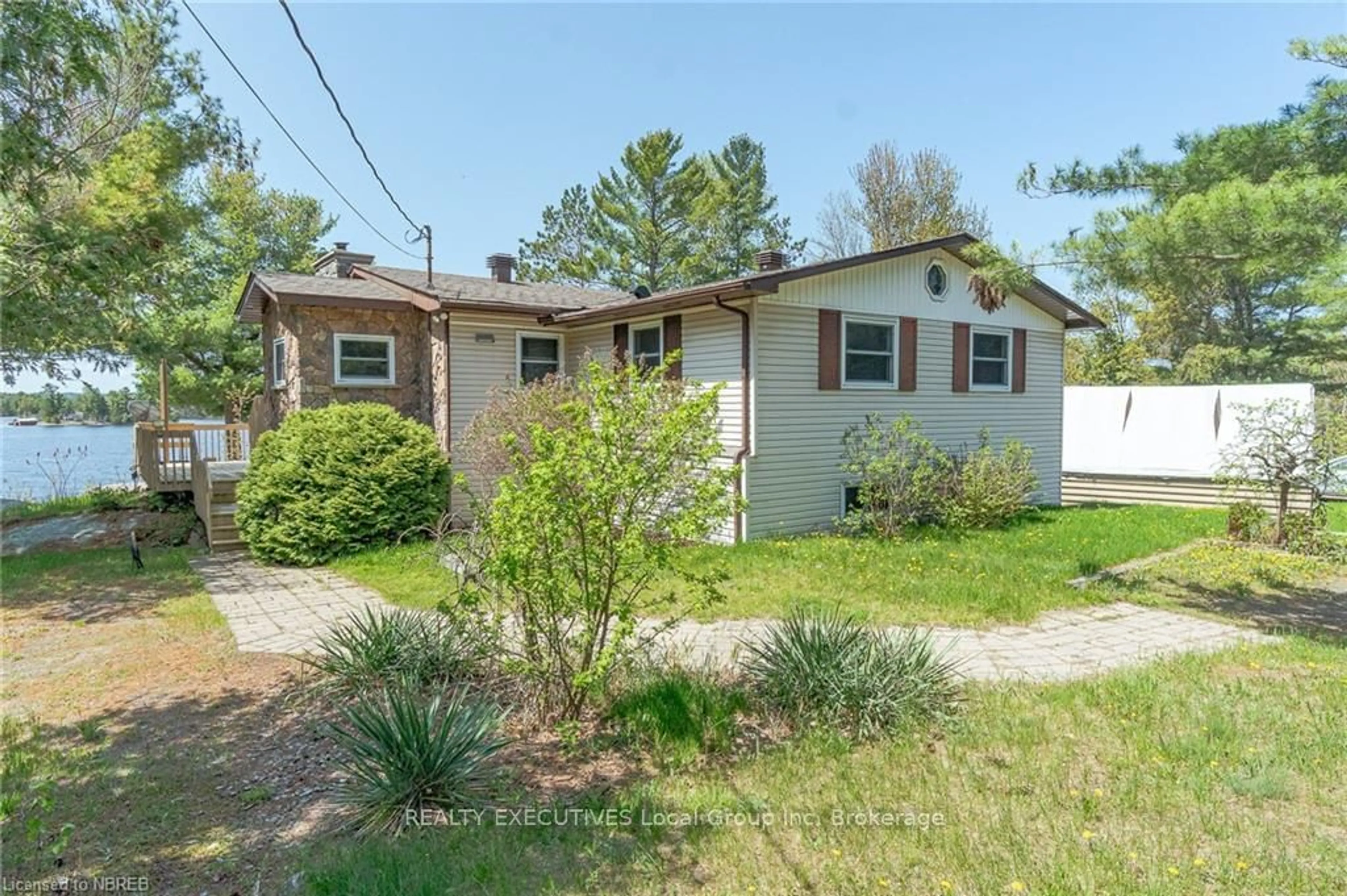 Frontside or backside of a home, cottage for 77 ROCKVIEW Rd, Nipissing Ontario P0H 1H0