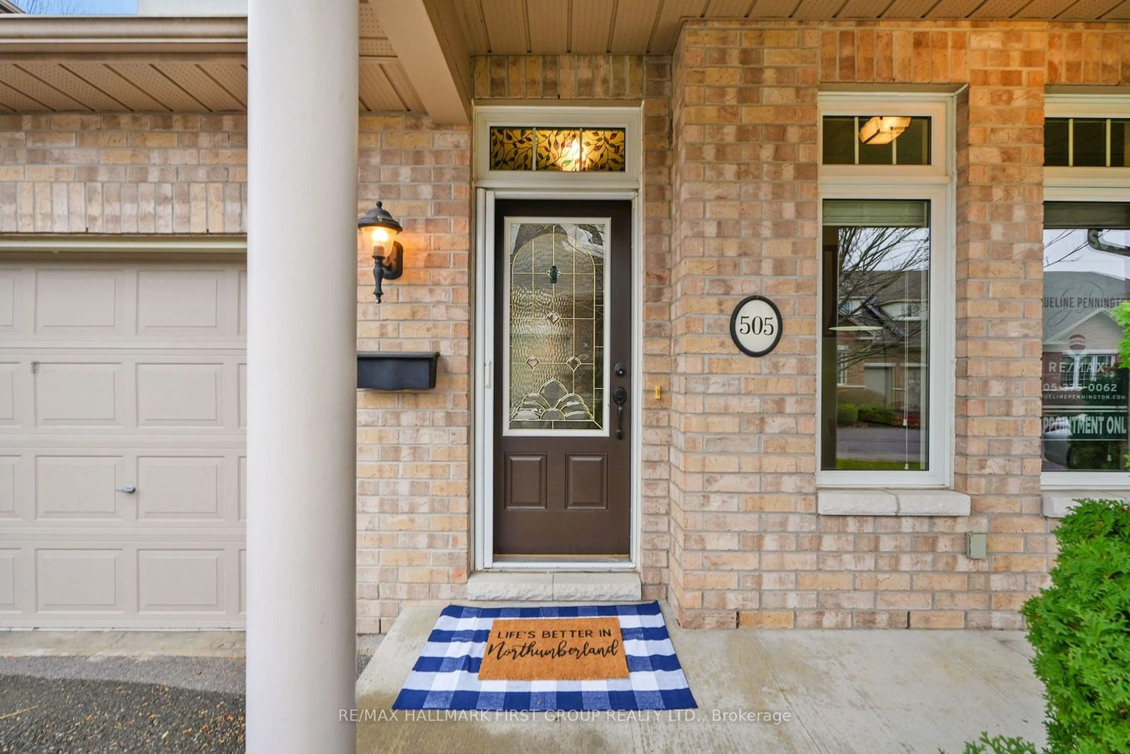 Indoor entryway, wood floors for 120 University Ave #505, Cobourg Ontario K9A 0A9