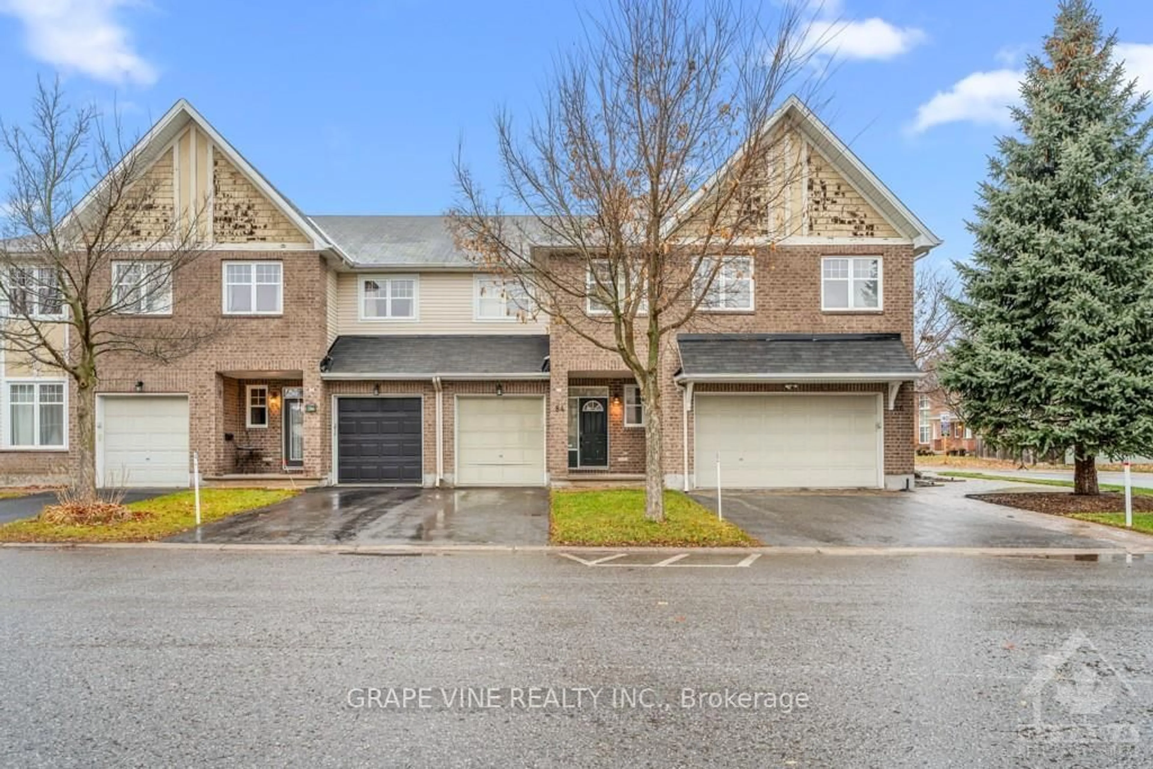 A pic from exterior of the house or condo, the street view for 84 FURNESS Way, Barrhaven Ontario K2G 7E4