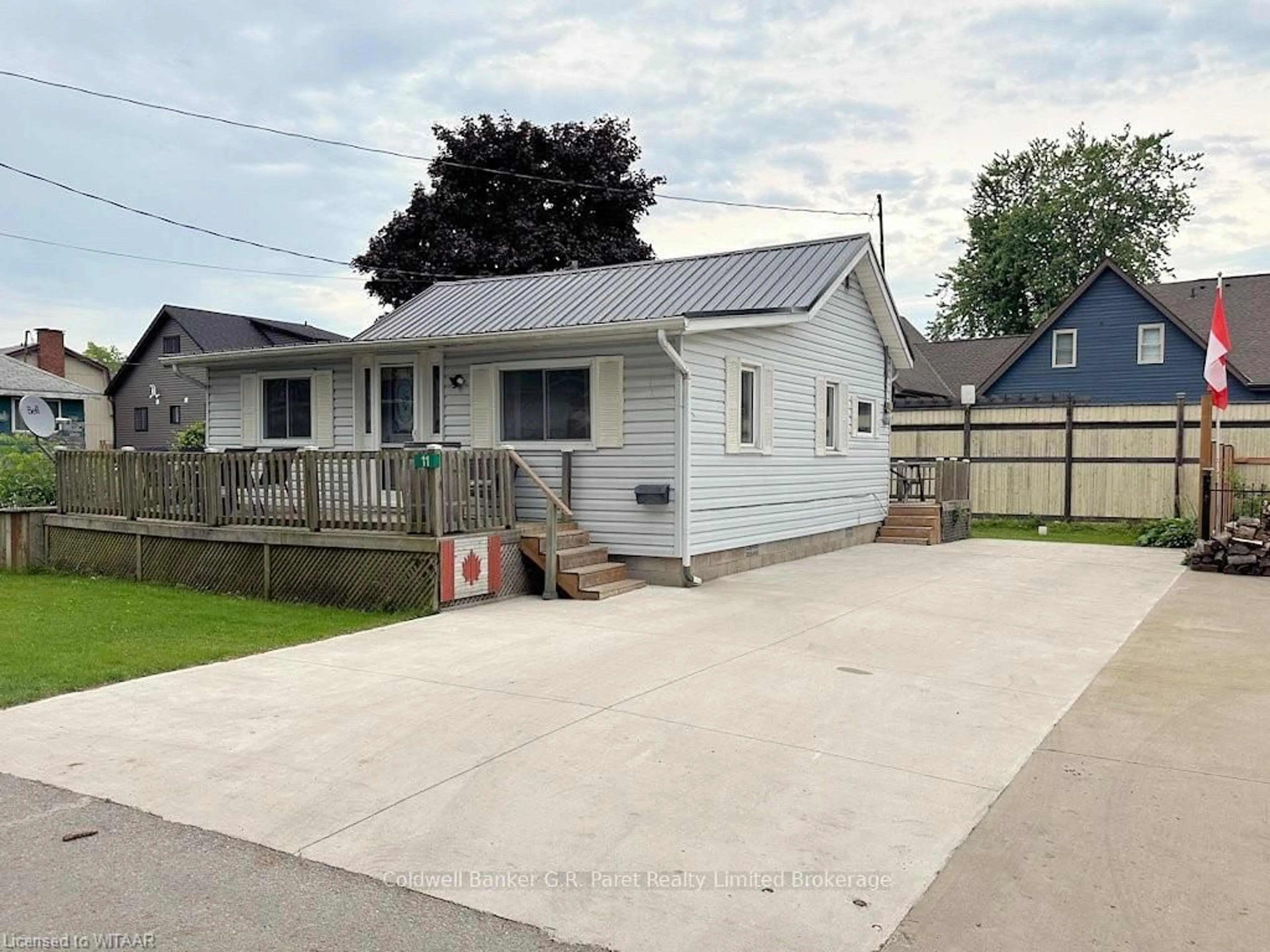 Frontside or backside of a home, cottage for 11 WALTER St Ontario N0E 1T0