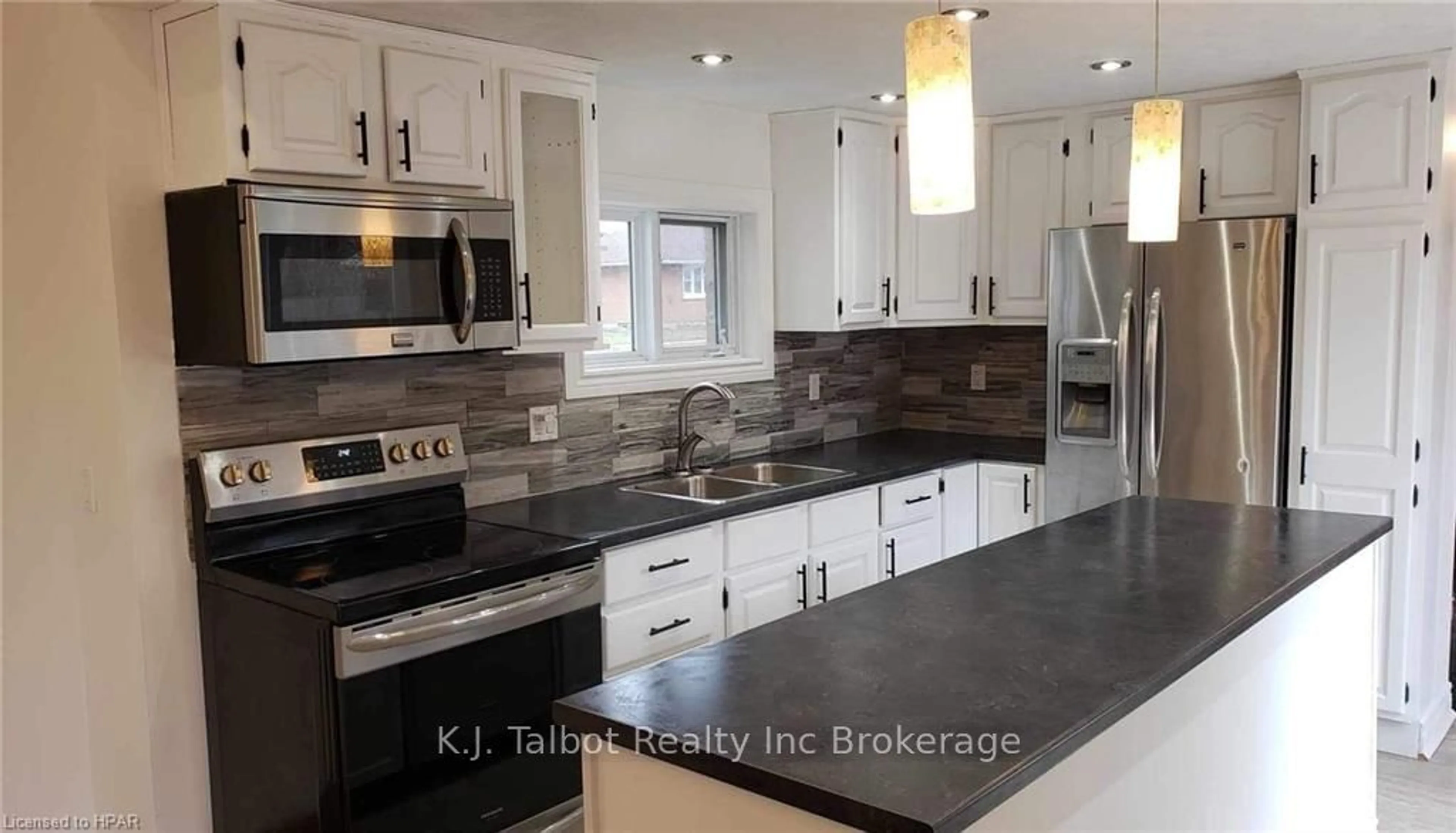 Open concept kitchen for 15 UNION St, South Bruce Ontario N0G 2S0