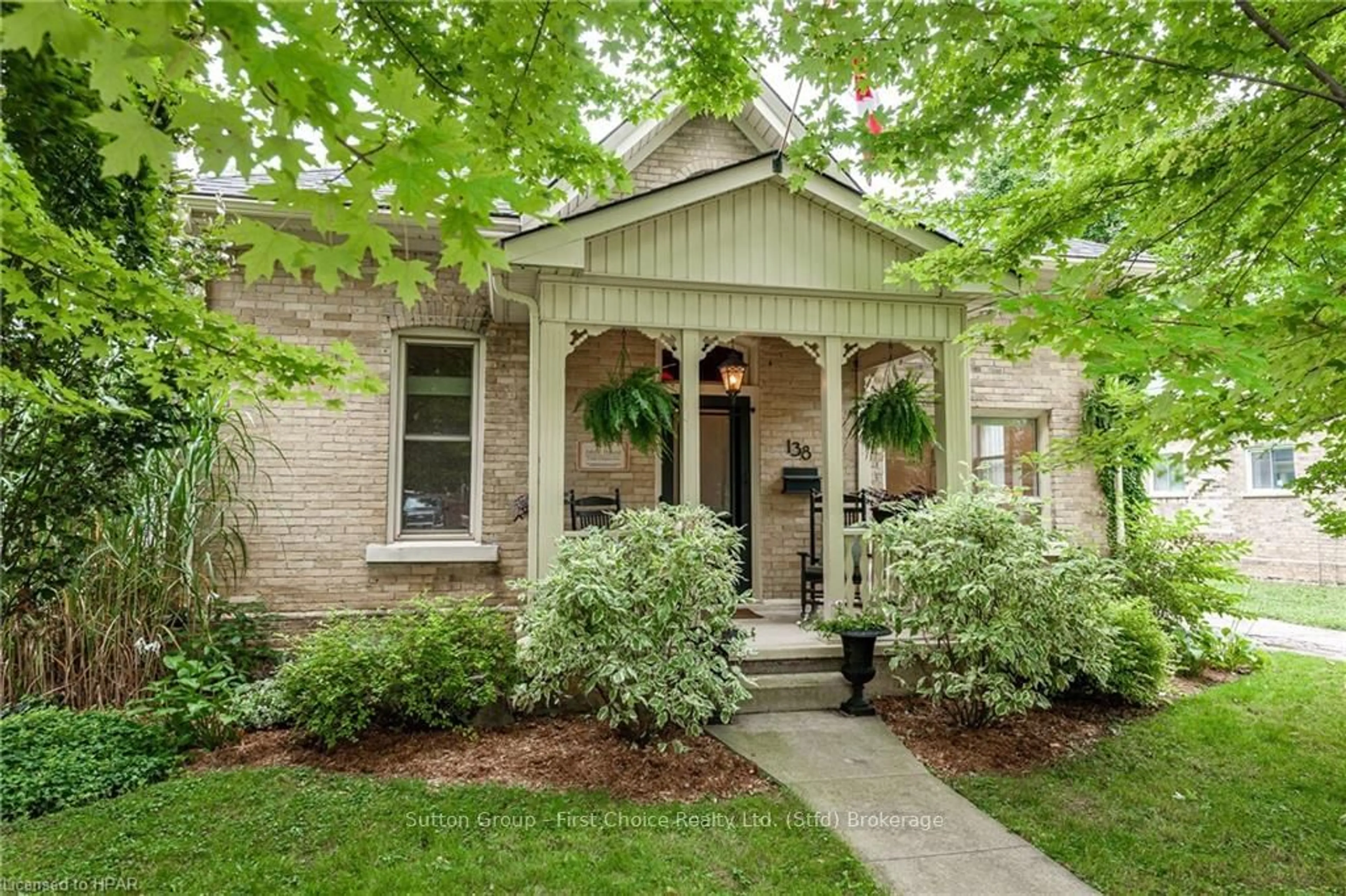 Home with brick exterior material for 138 NILE St, Stratford Ontario N5A 4E2