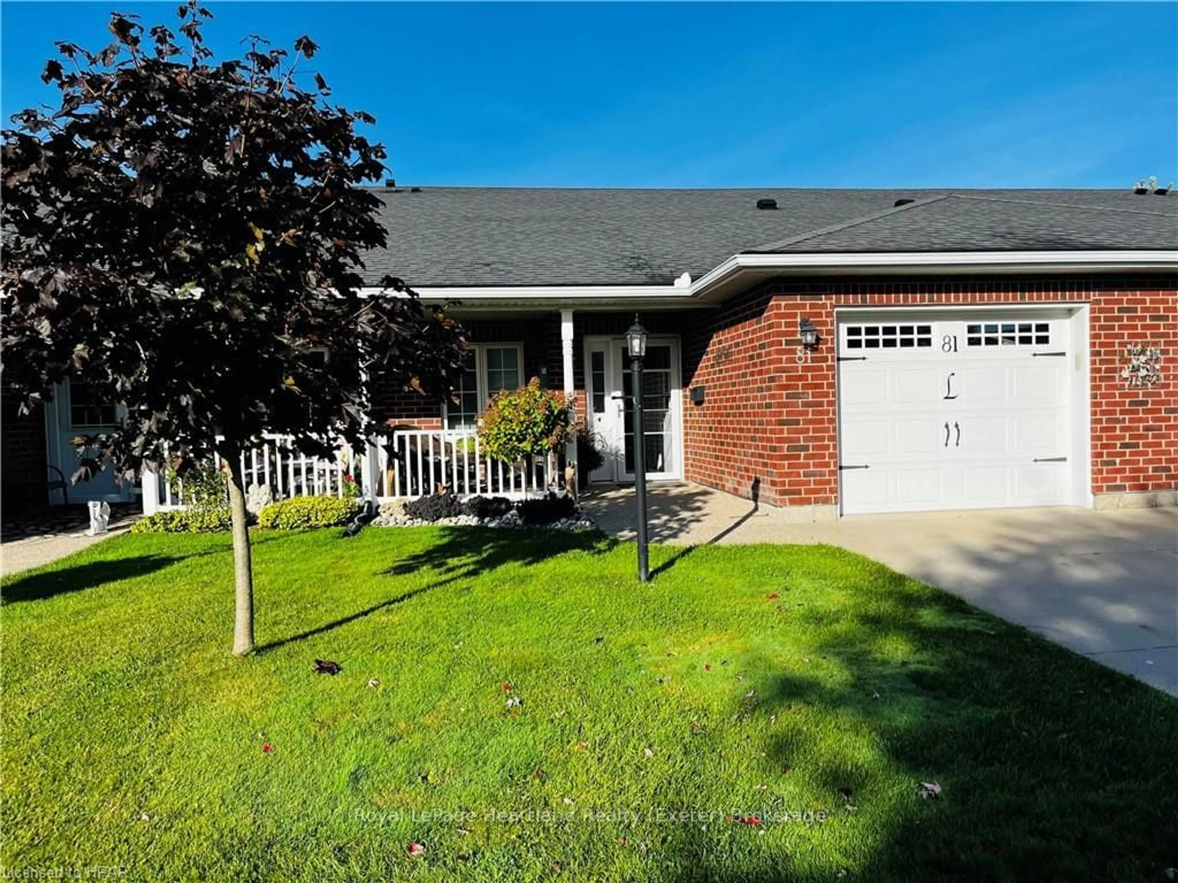 Frontside or backside of a home, cottage for 81 REDFORD Dr, South Huron Ontario N0M 1S3