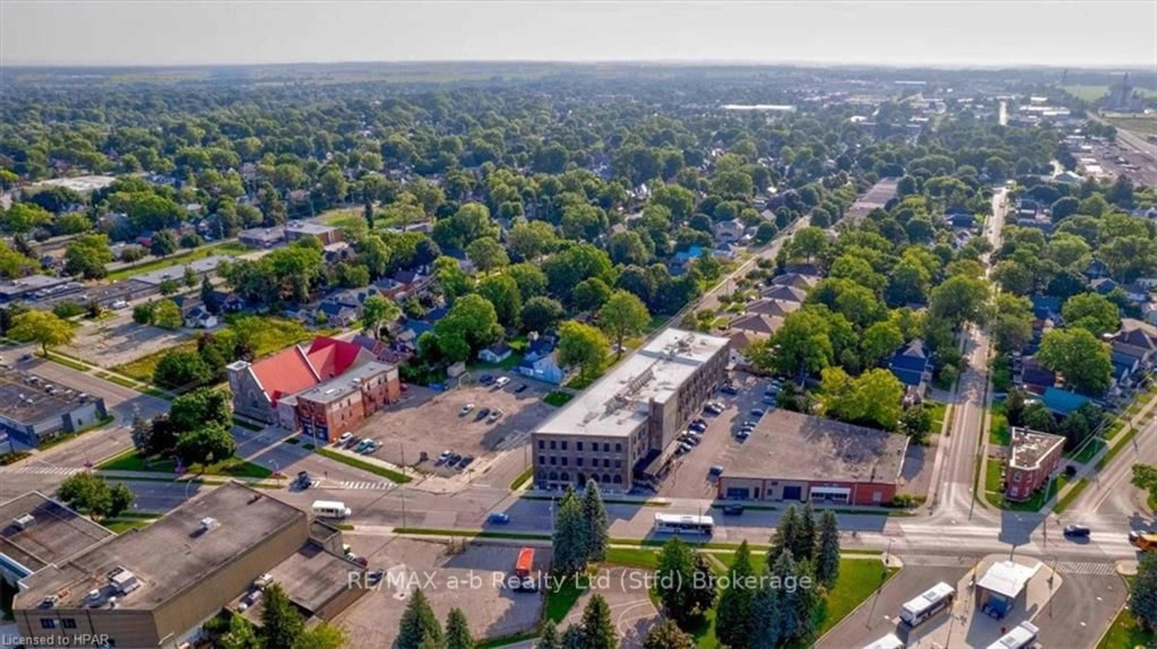 A pic from exterior of the house or condo, the street view for 245 DOWNIE St #112, Stratford Ontario N5A 1X2