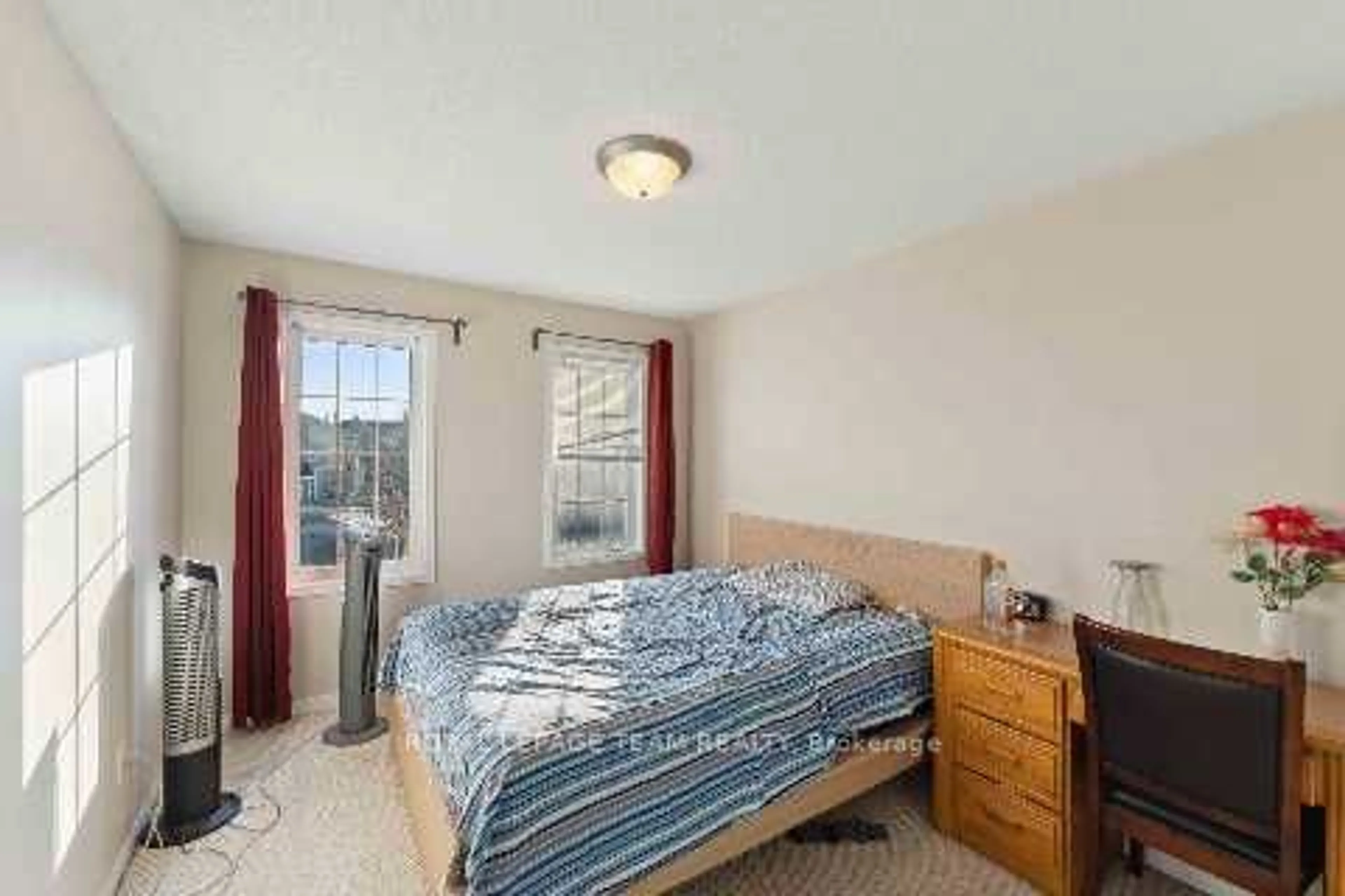 A pic of a room, carpet floors for 115 DESTINY, Orleans - Cumberland and Area Ontario K4A 0K6