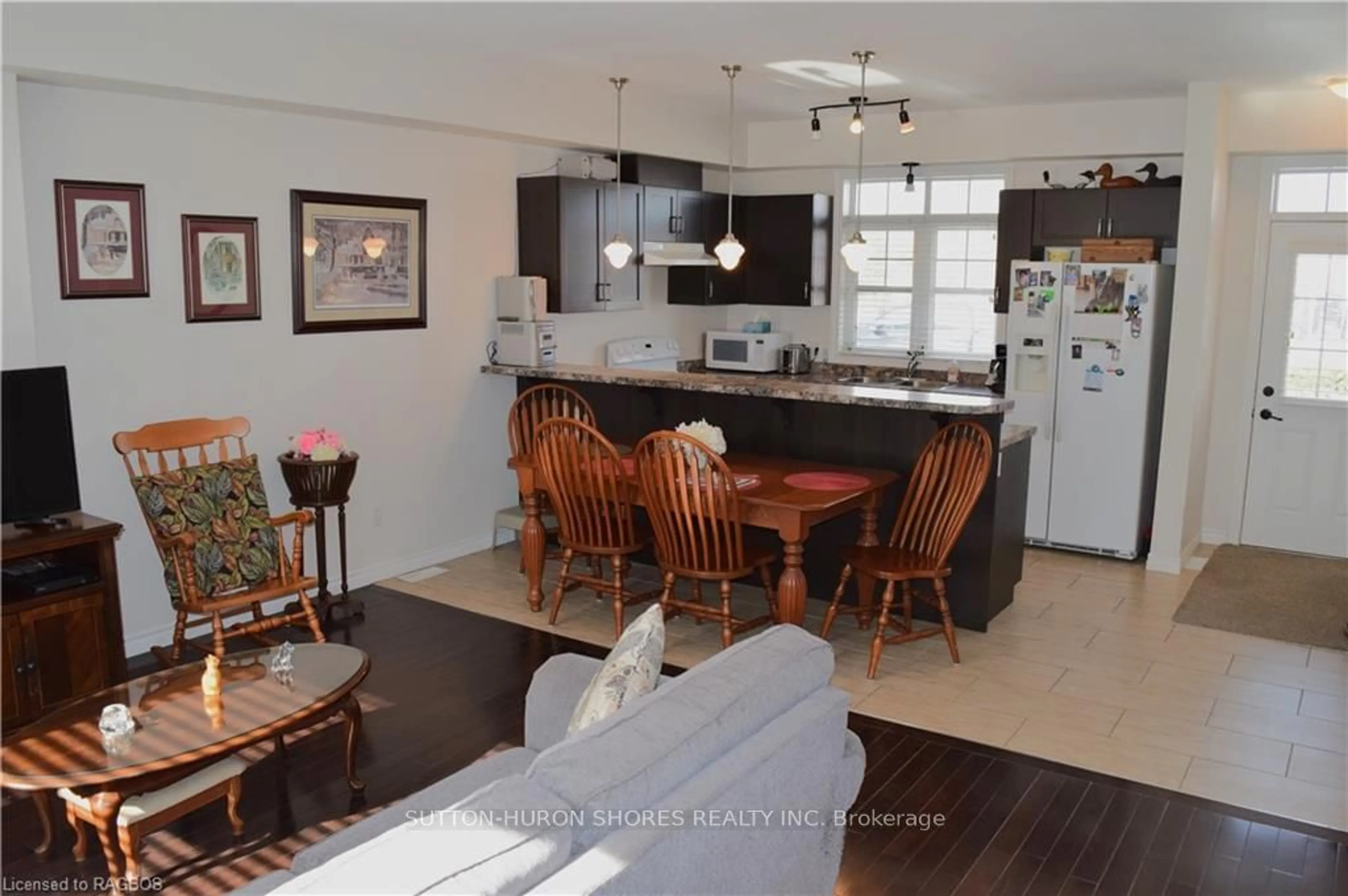 Open concept kitchen for 935 GODERICH St #24, Saugeen Shores Ontario N0H 2C3