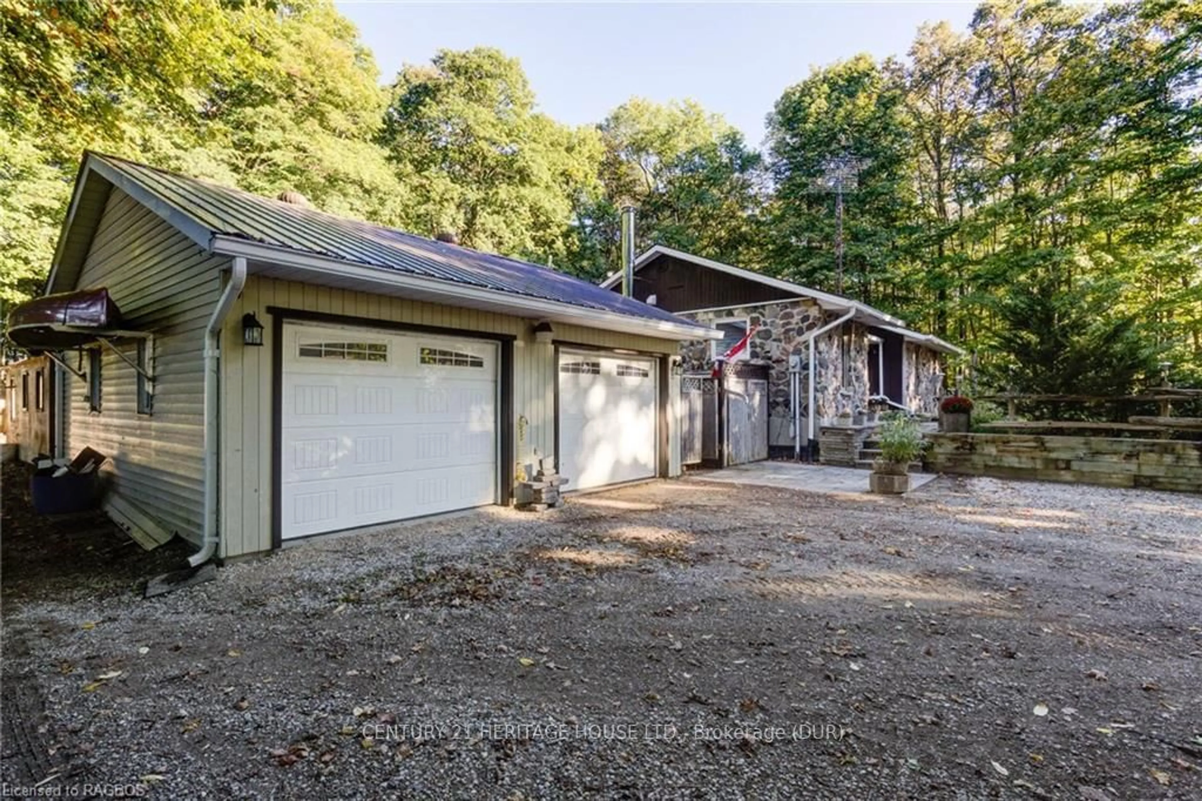 Indoor garage for 213471 BASELINE Rd, West Grey Ontario N4N 3B8