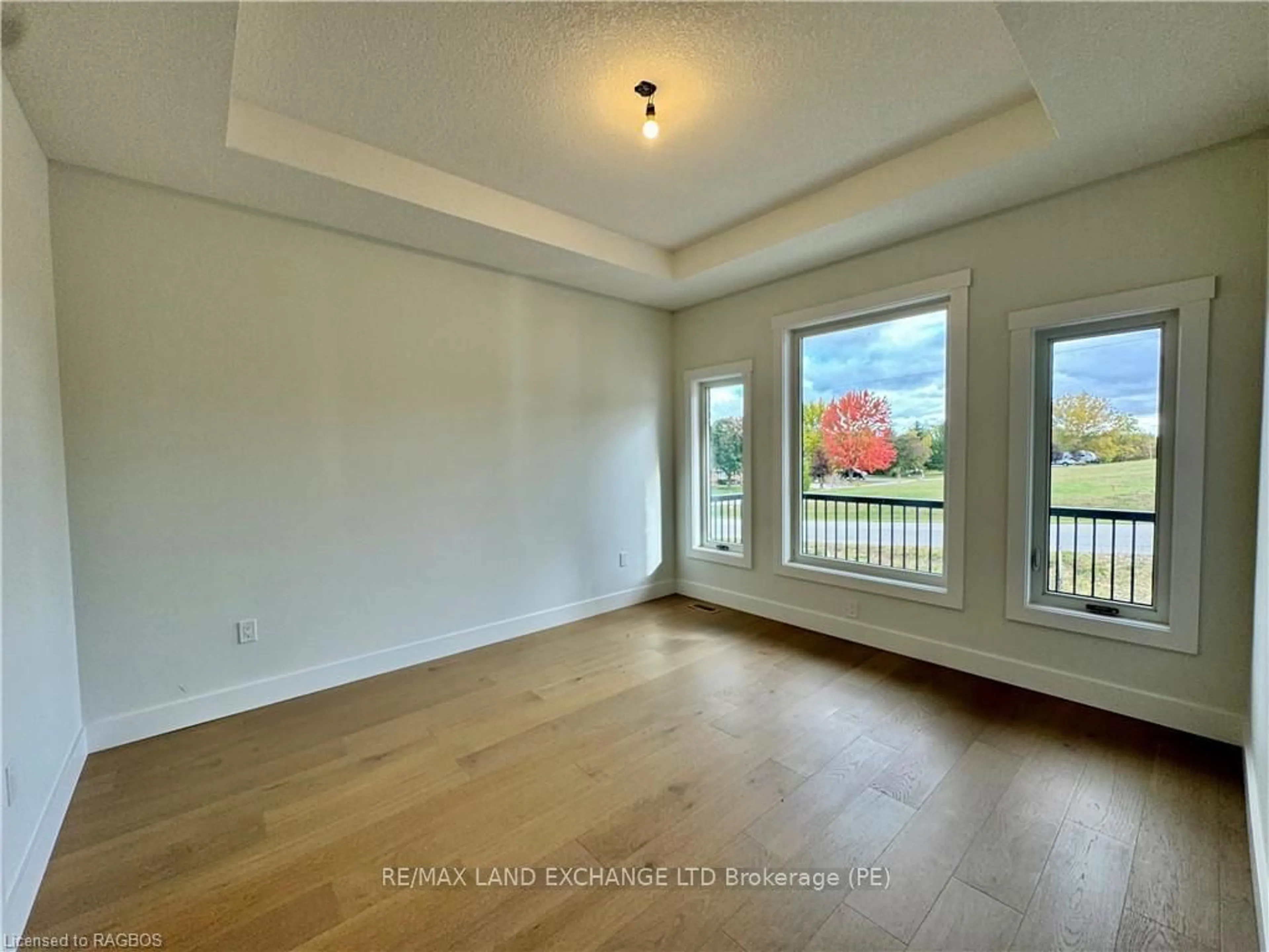 A pic of a room, wood floors for 48 JOHN Cres, Brockton Ontario N0G 1J0