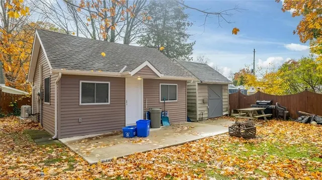 332 MILL St, Saugeen Shores 5