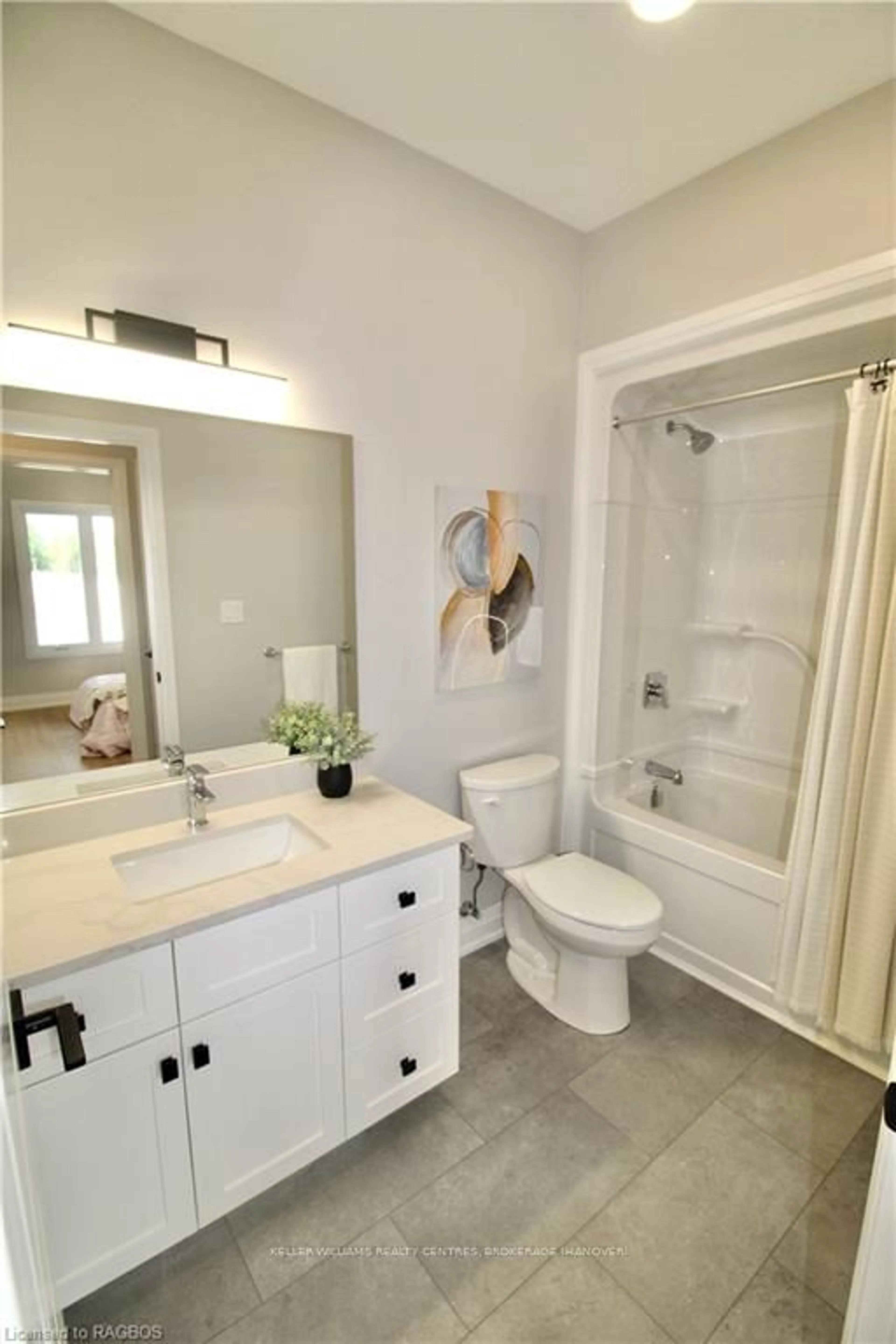 Contemporary bathroom, wood floors for 705 18TH St, Hanover Ontario N4N 0C5