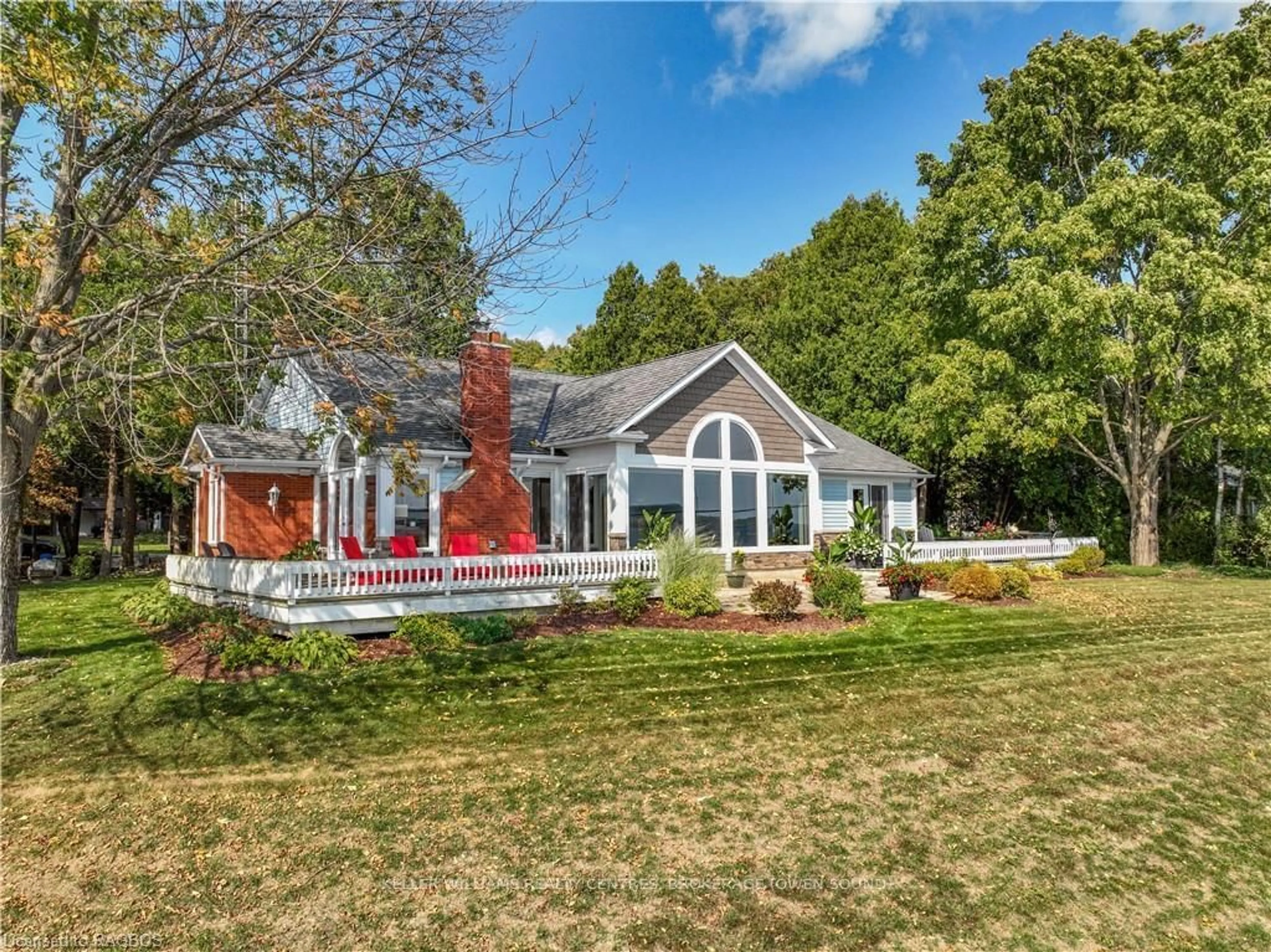 Frontside or backside of a home, cottage for 9 KATHLEEN Ave, South Bruce Peninsula Ontario N0H 2T0