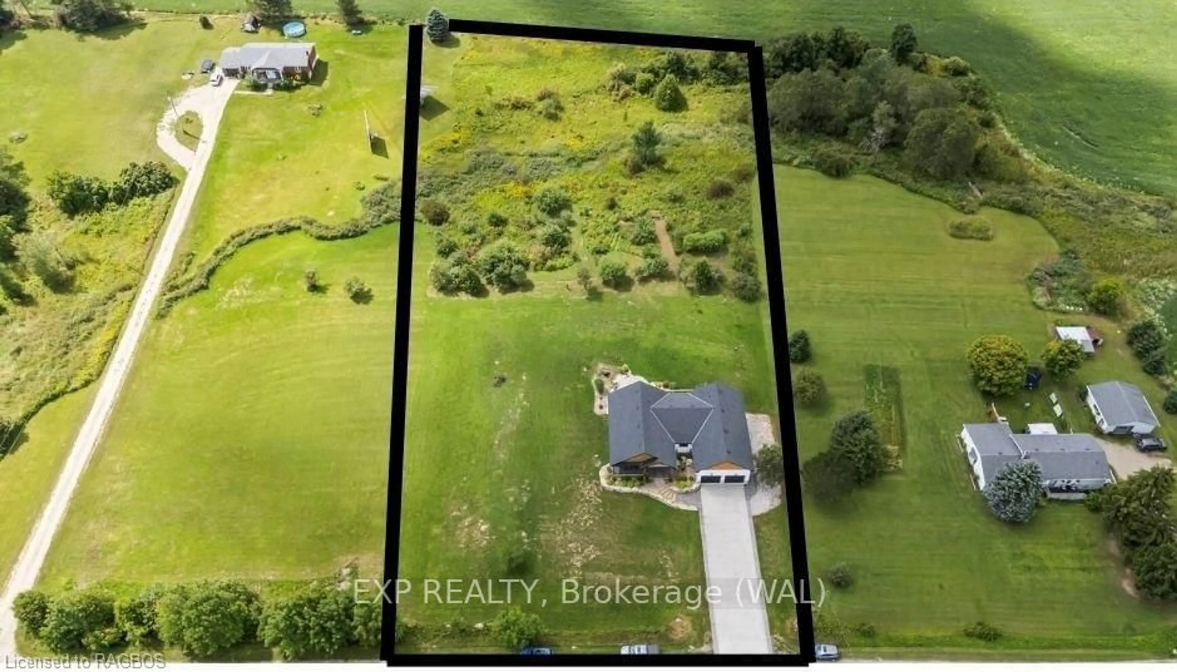 Frontside or backside of a home, the fenced backyard for 173740 MULOCK Rd, West Grey Ontario N4N 3B9