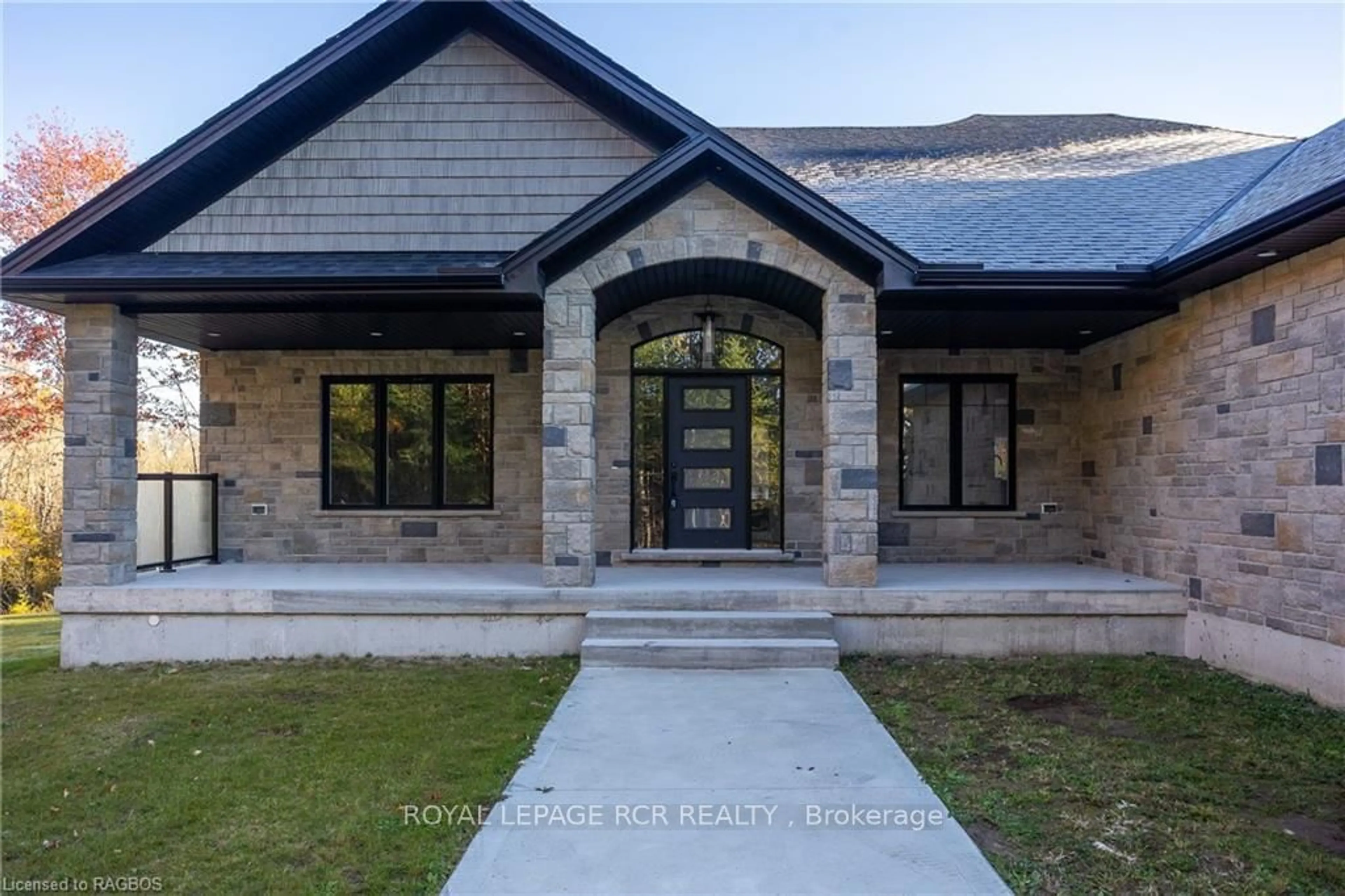 Home with brick exterior material for 135 LOUISE CREEK Cres, West Grey Ontario N0G 1S0