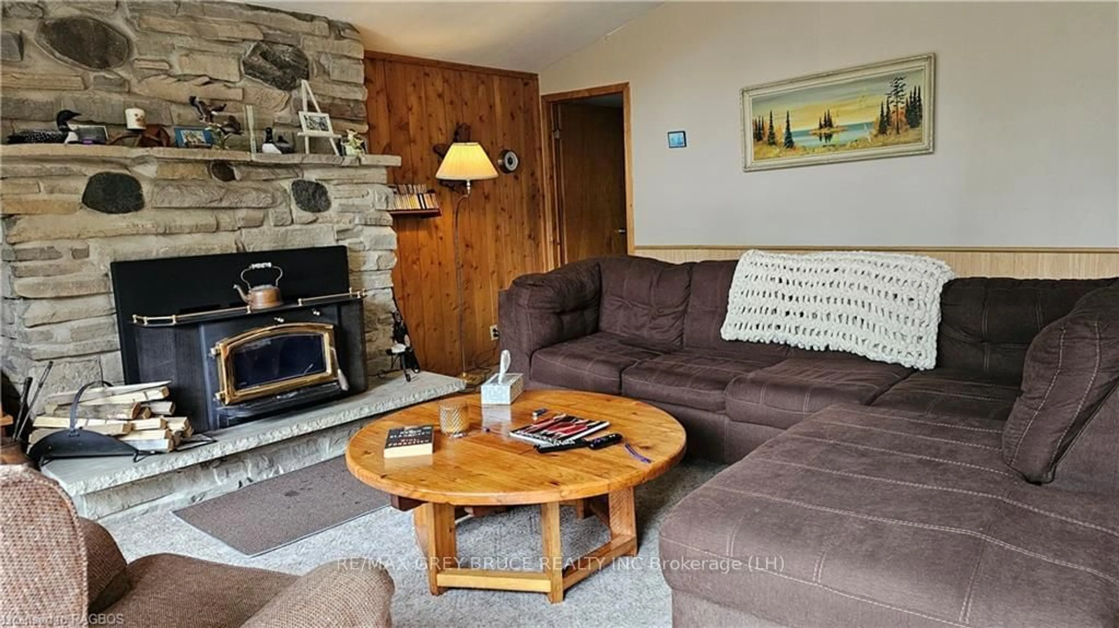 Living room, wood floors for 60 BURMA Rd, Northern Bruce Peninsula Ontario N0H 1W0