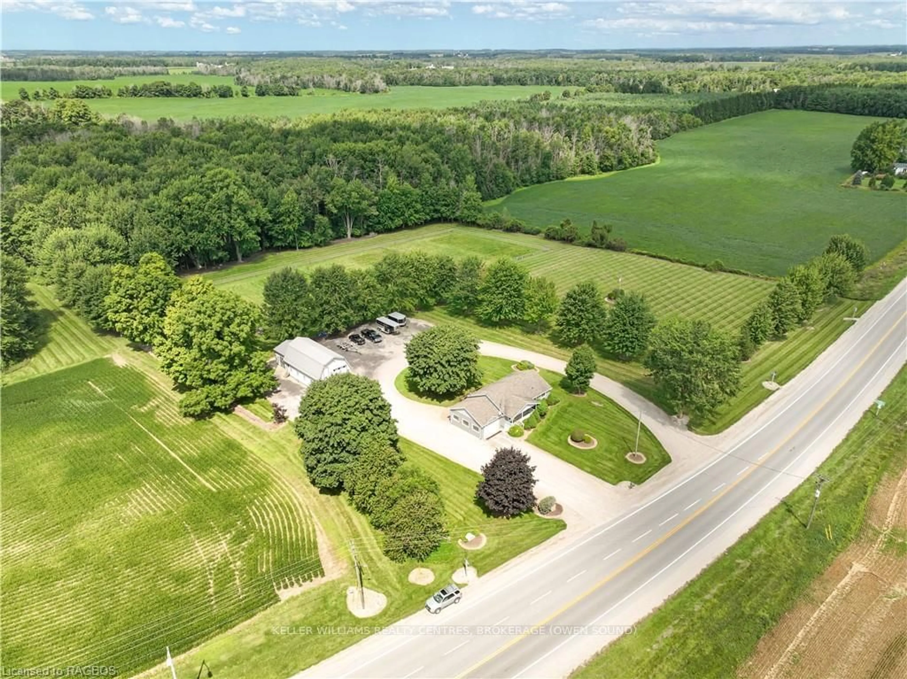 A pic from exterior of the house or condo, the street view for 41456 HARRISTON Rd, Morris-Turnberry Ontario N0G 2W0