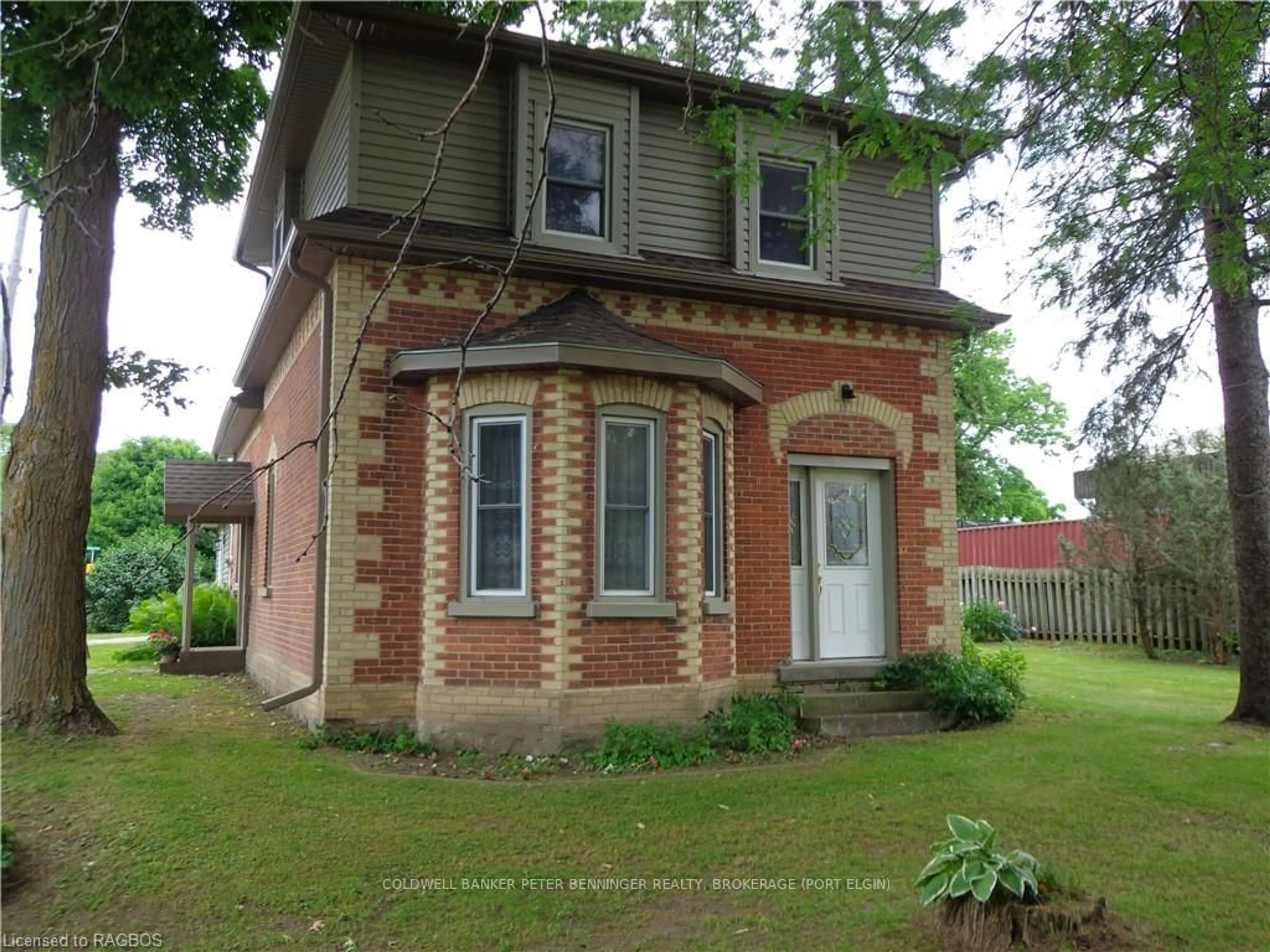 Home with brick exterior material for 6 MURDOCH St, Arran-Elderslie Ontario N0G 2N0