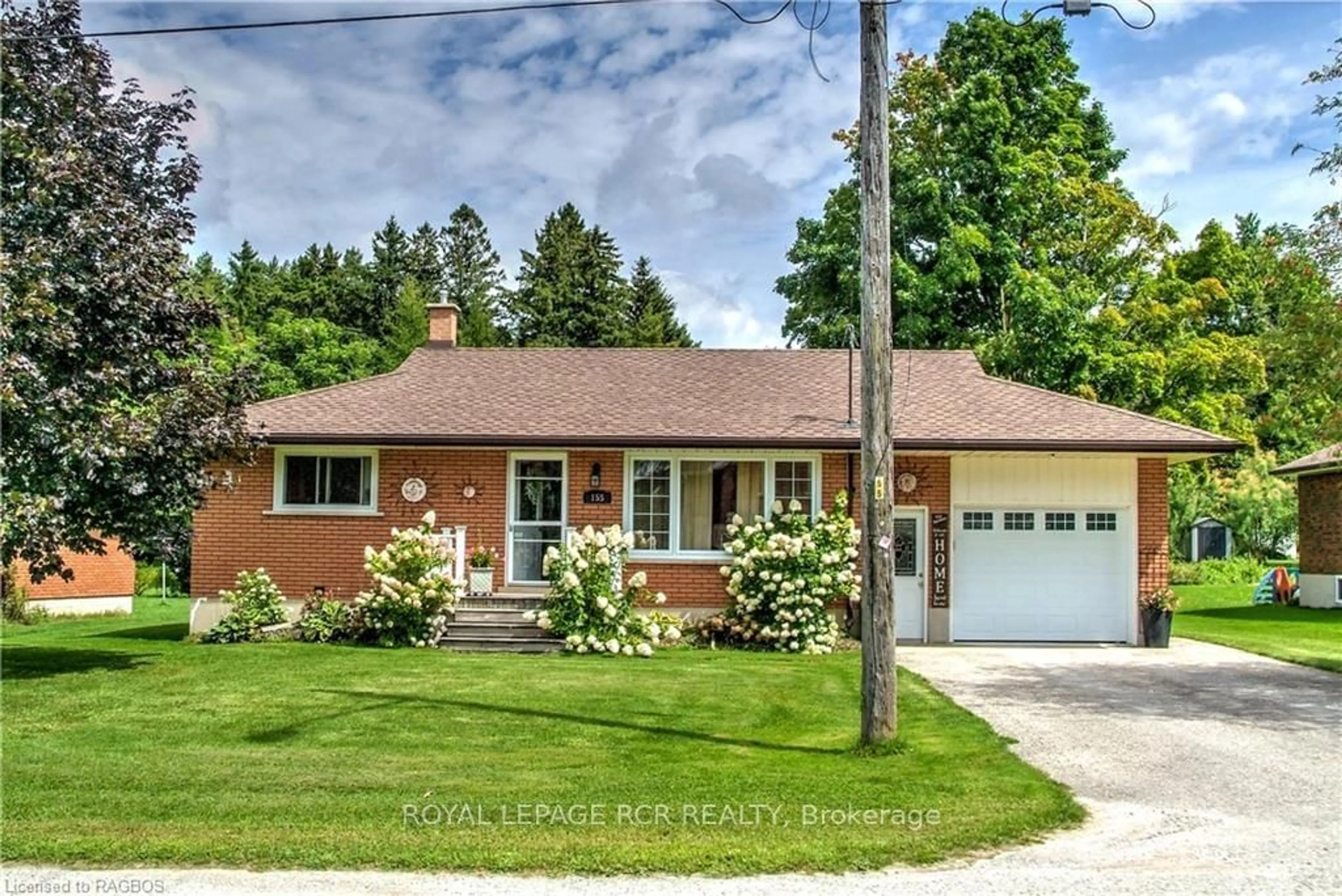 Frontside or backside of a home, cottage for 155 BARBARA St, West Grey Ontario N0G 2M0