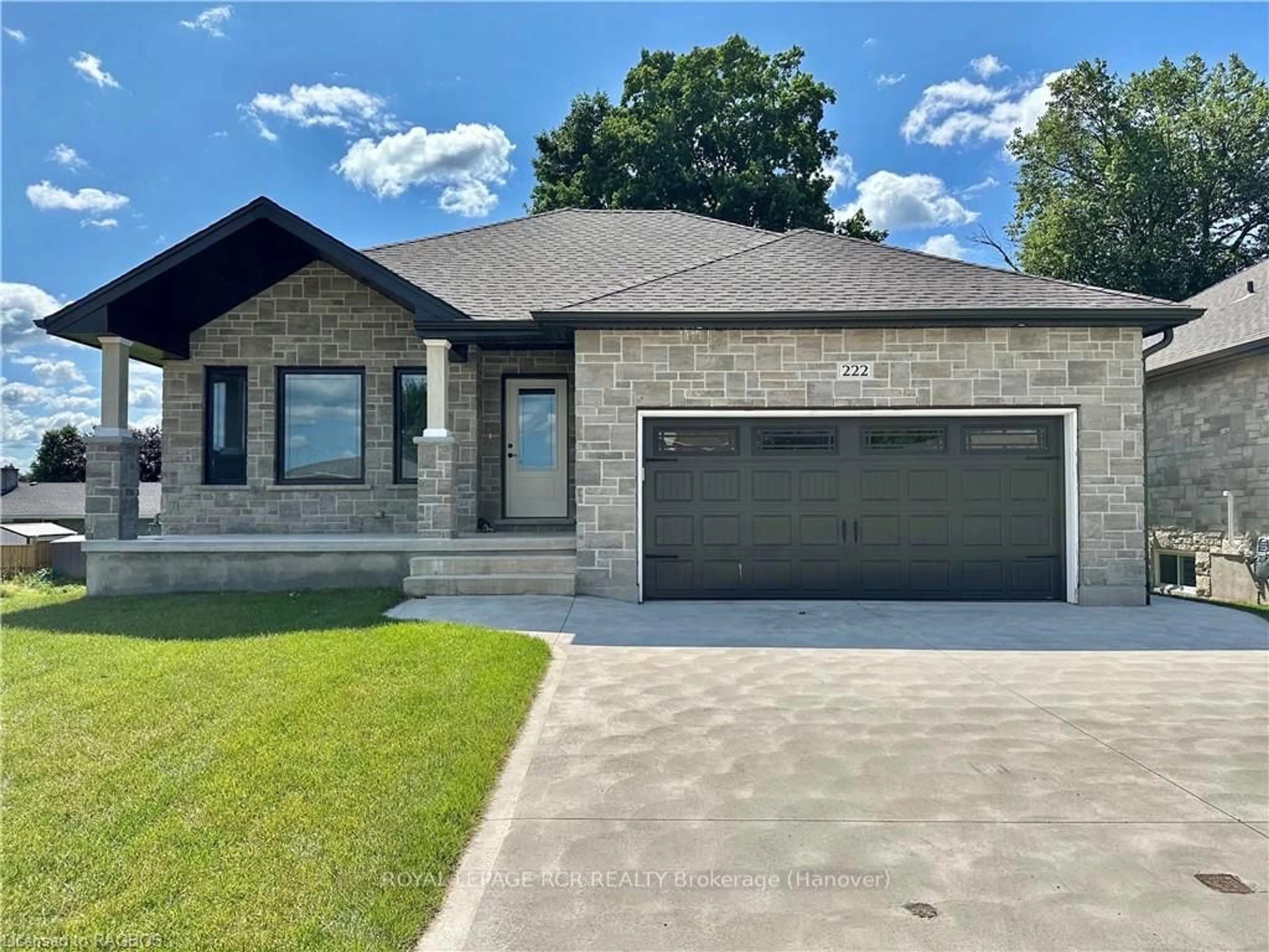 Home with brick exterior material for 222 16TH, Hanover Ontario N4N 3V3