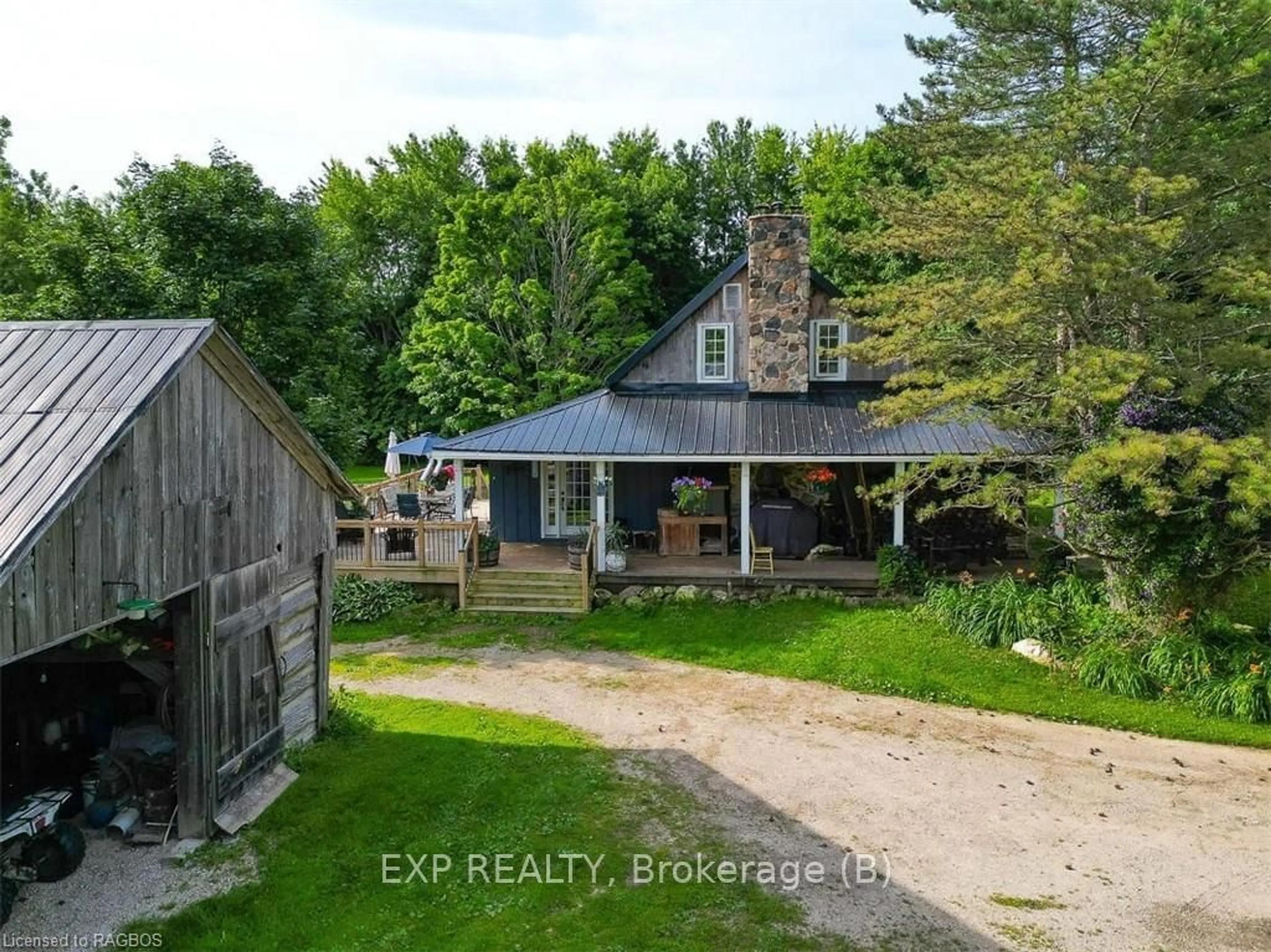 Frontside or backside of a home, cottage for 156639 CONCESSION 7A, Chatsworth Ontario N0H 1G0