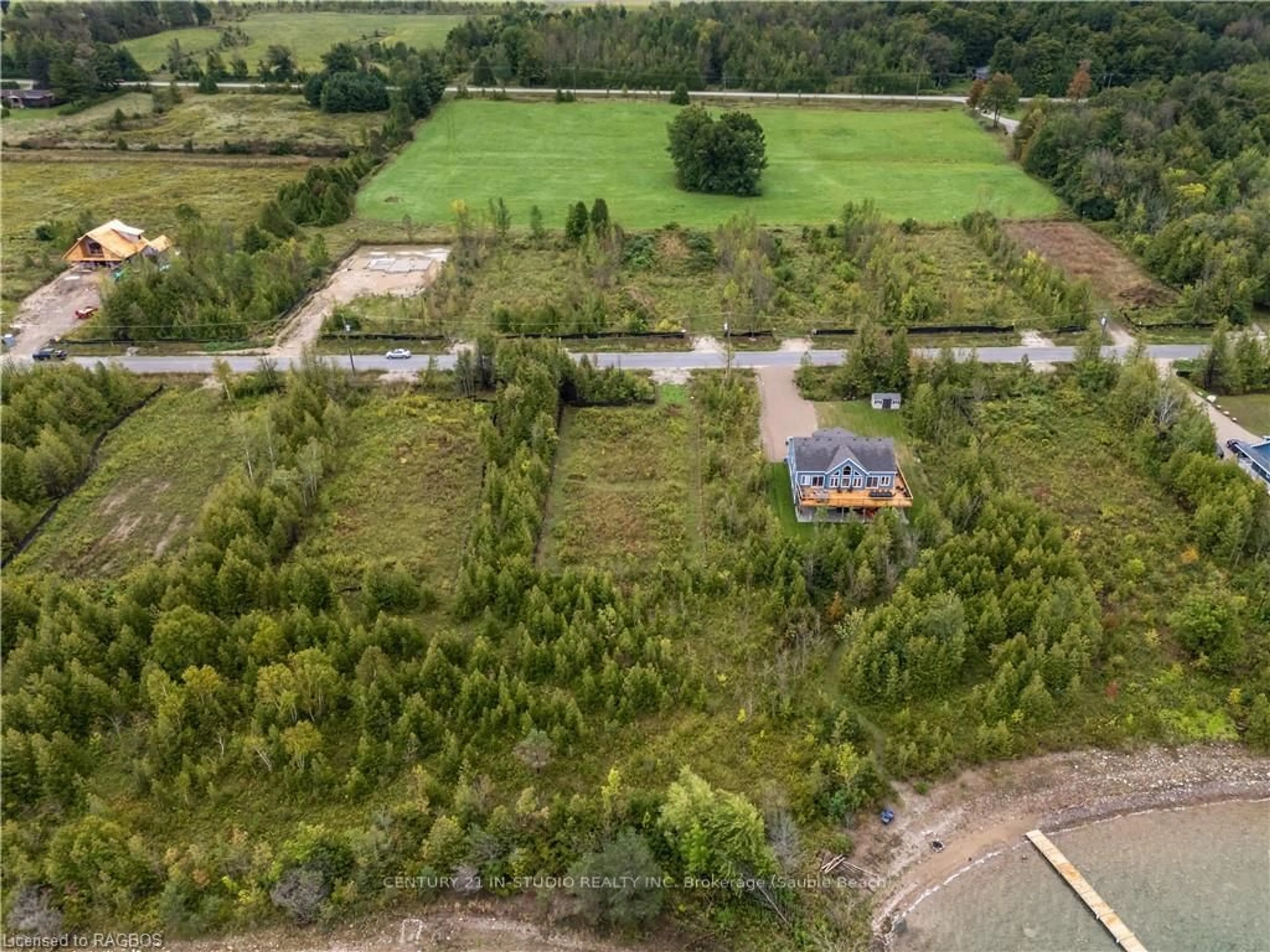 Shed for 151 WILSON DRIVE, Georgian Bluffs Ontario N0H 2T0