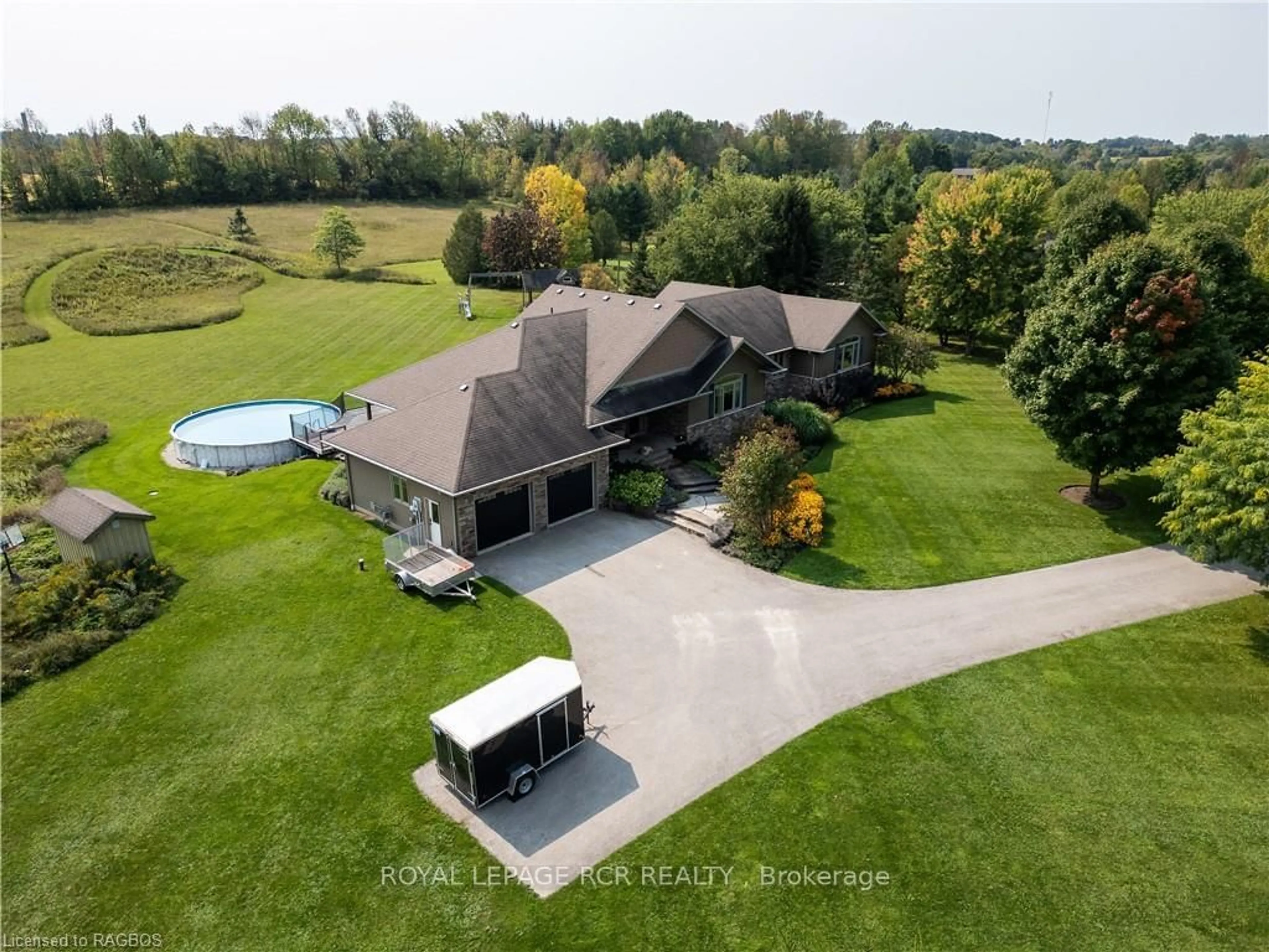 Frontside or backside of a home, cottage for 023038 HOLLAND-SYDENHAM TOWNLINE, Chatsworth Ontario N0H 1G0