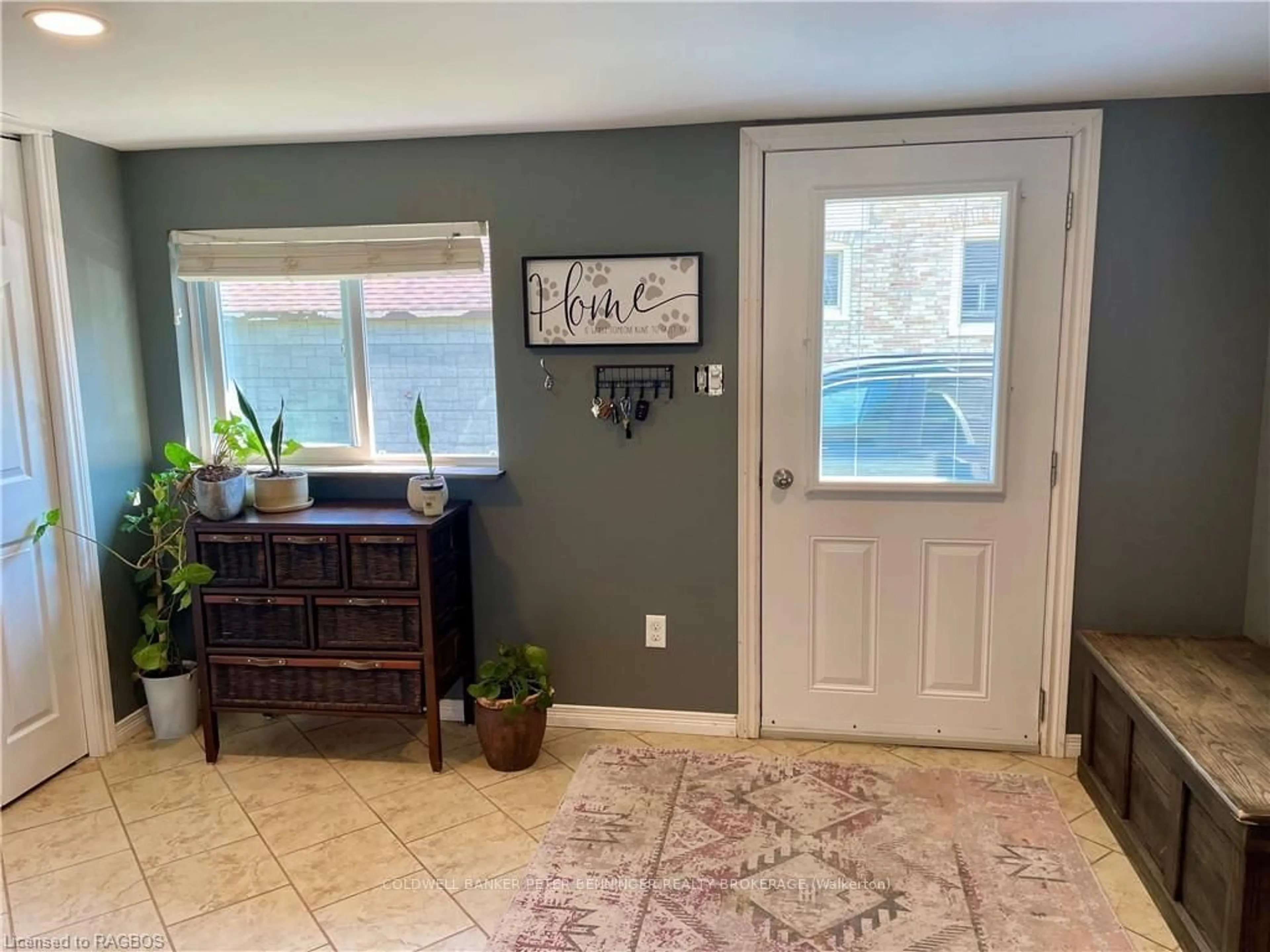 Indoor entryway, wood floors for 1204 BRUCE RD 12, South Bruce Ontario N0G 2V0