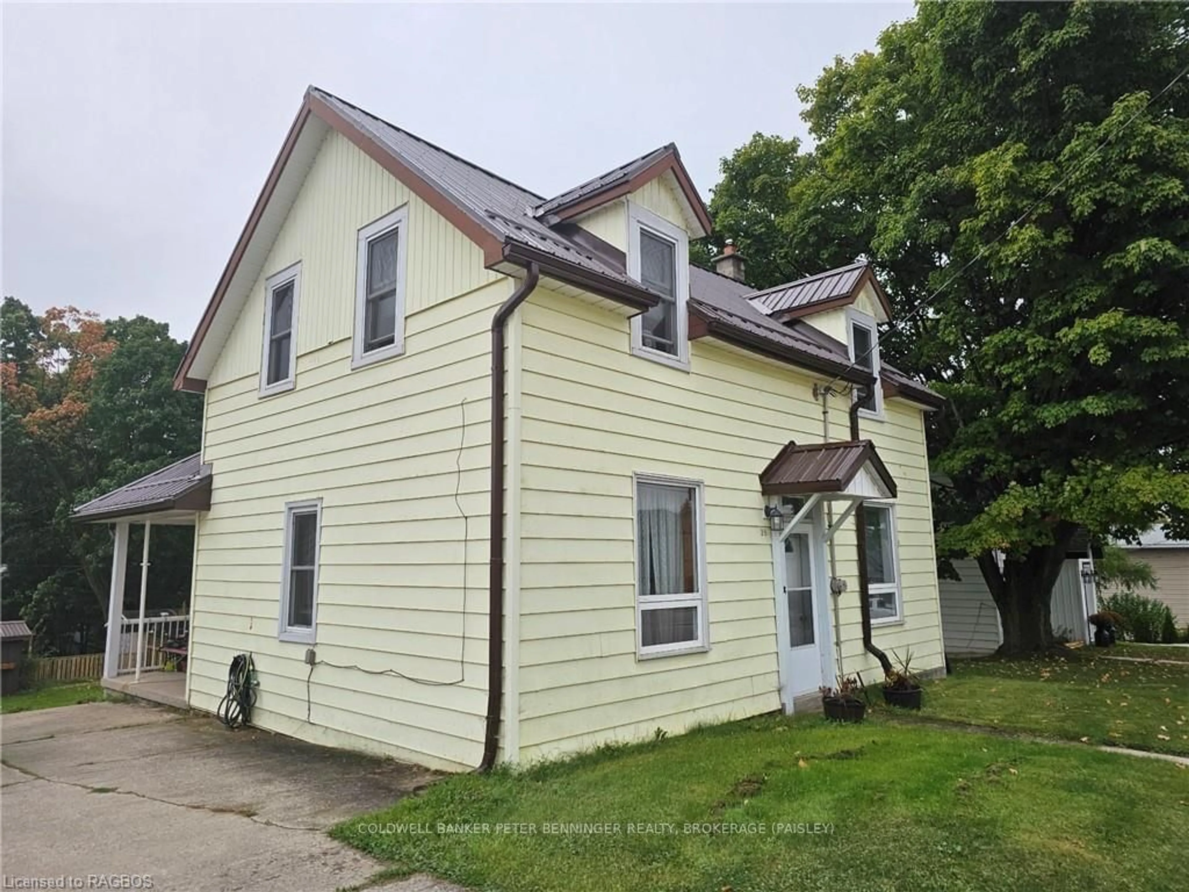 Frontside or backside of a home, cottage for 28 4TH St, Arran-Elderslie Ontario N0G 1L0