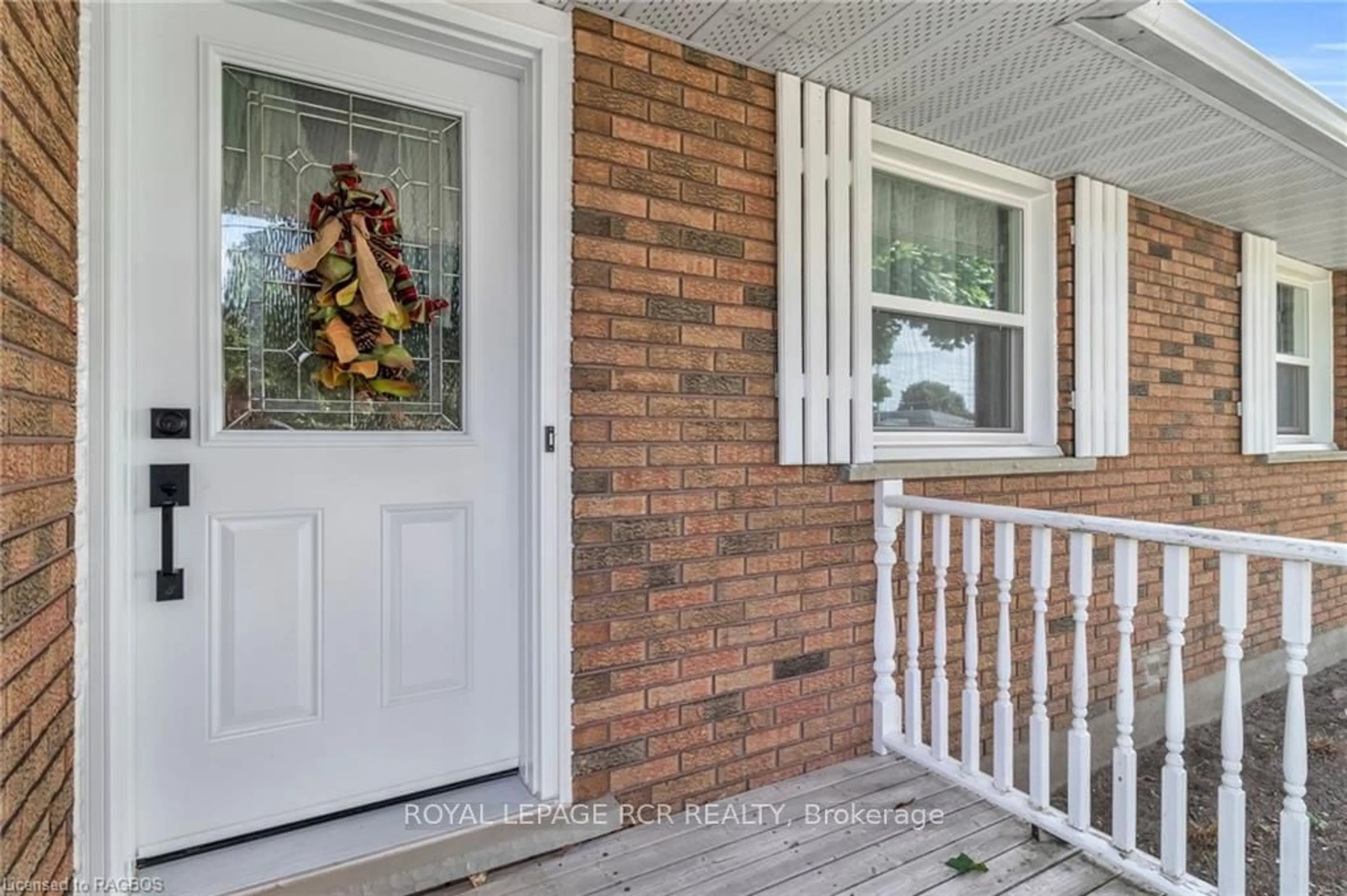 Home with brick exterior material for 641 21st Avenue A, Hanover Ontario N4N 3M2