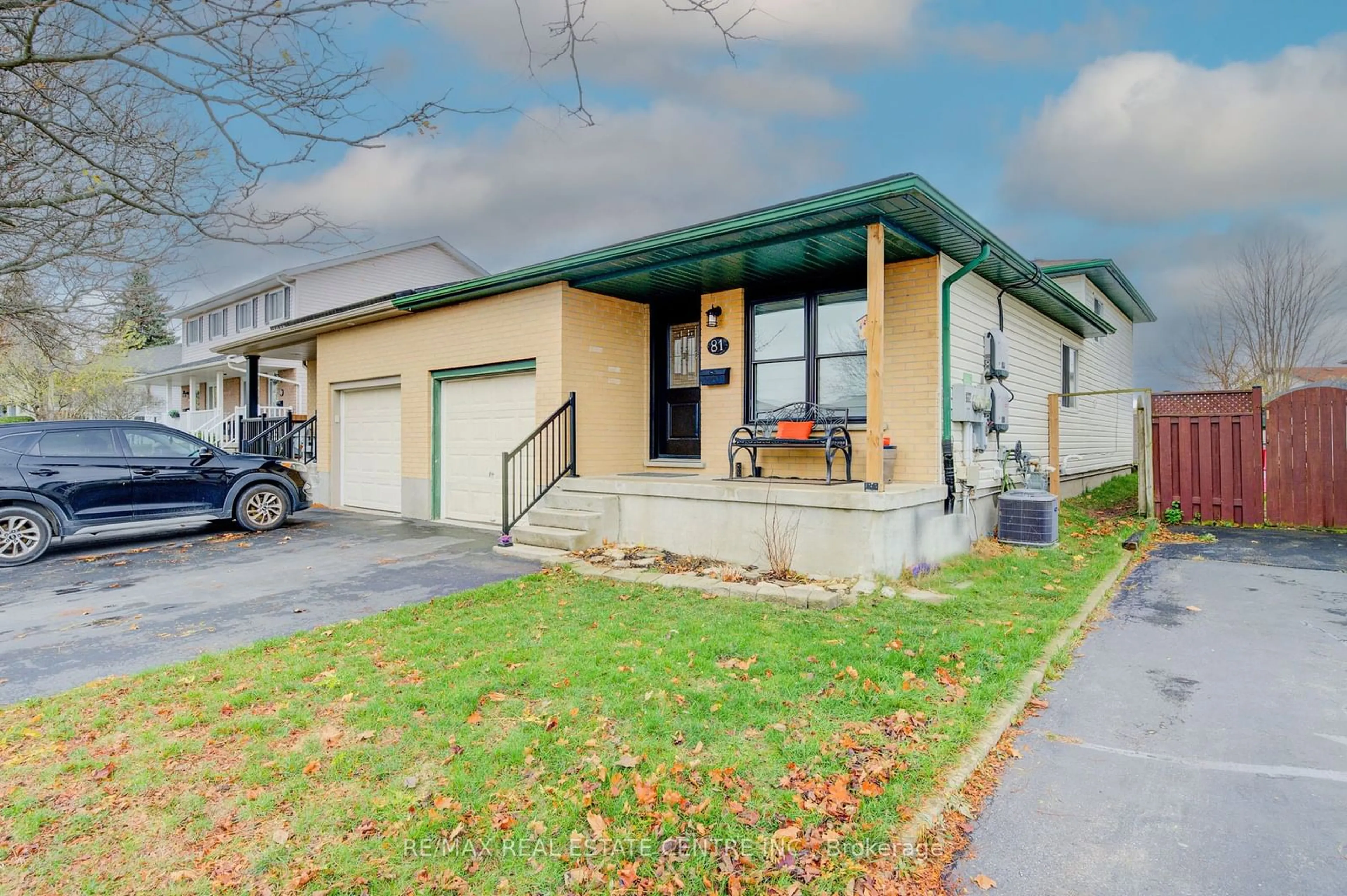 A pic from exterior of the house or condo, the street view for 81 Dyer Crt, Cambridge Ontario N3C 4B9