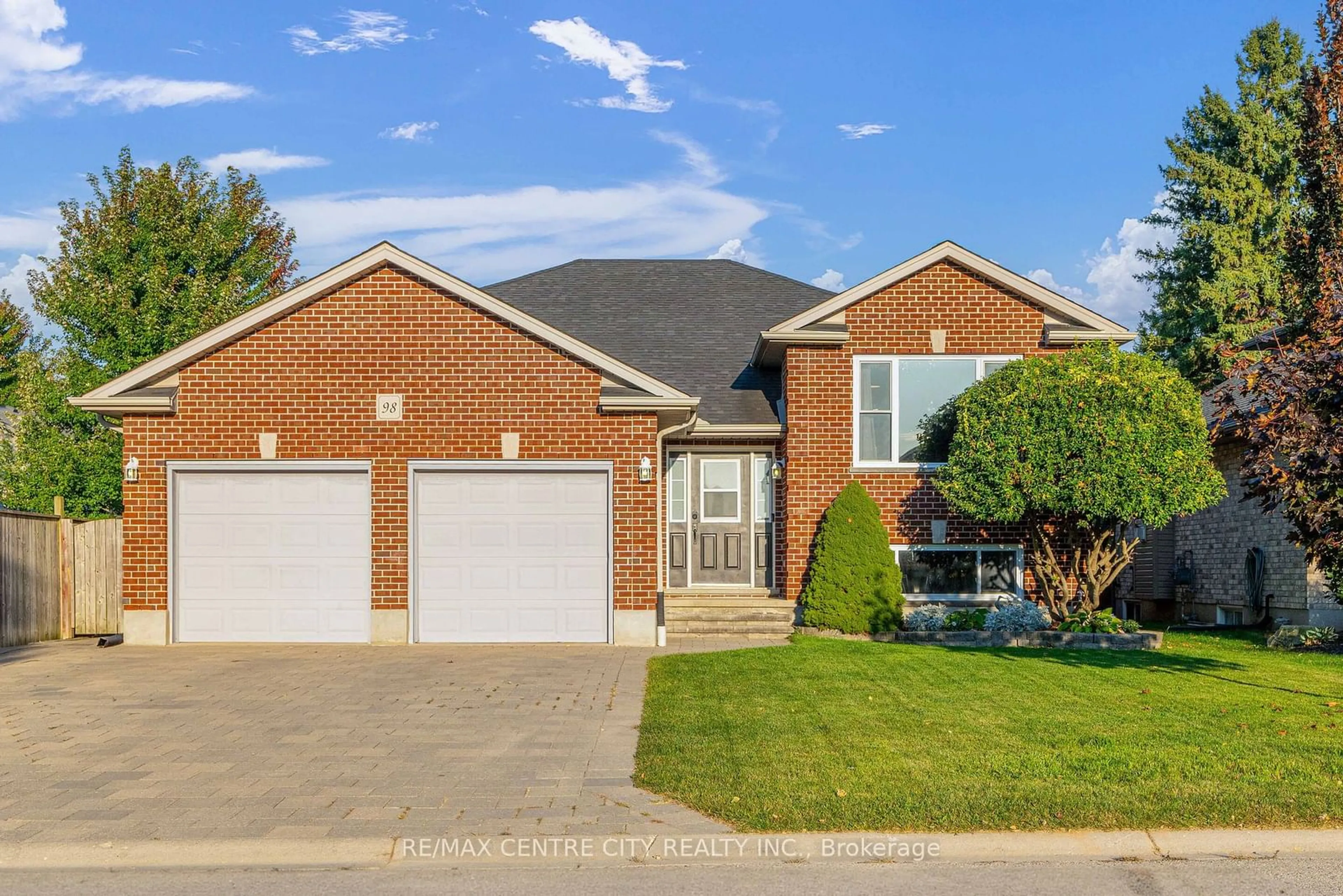 Home with brick exterior material for 98 Laura Lane, Strathroy-Caradoc Ontario N7G 4K9