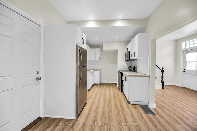 Additional property image - 346 Emerald St