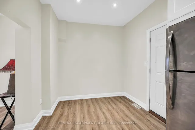 Additional property image - 346 Emerald St